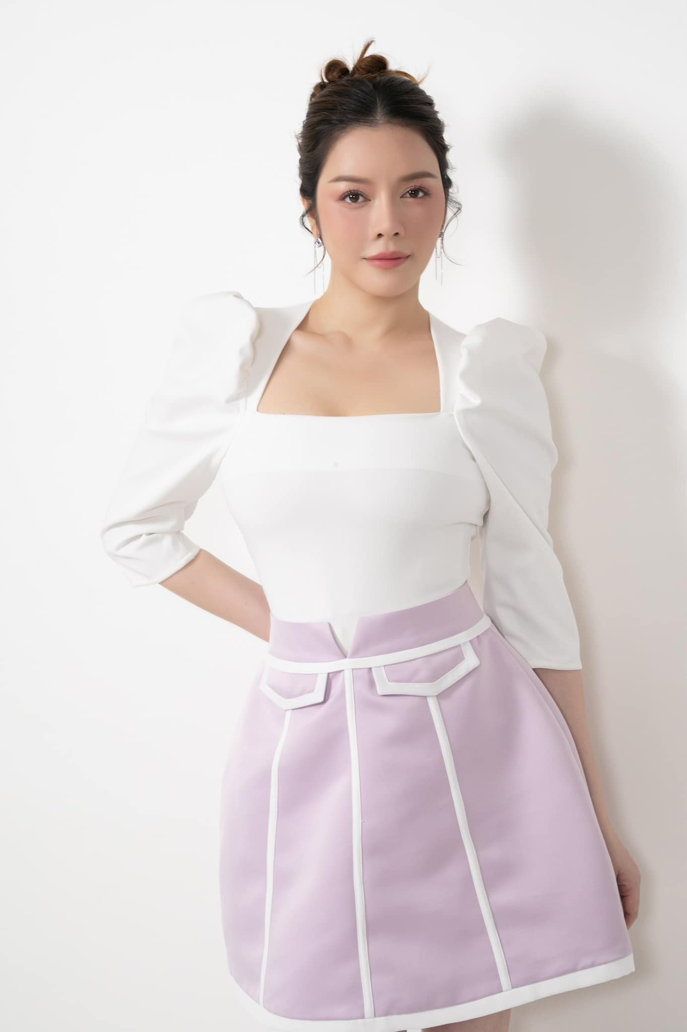 Lý Nhà Kỳ hiện tại vẫn đang là quý cô độc thân