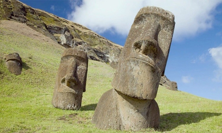 Tượng Moai ở Đảo Phục Sinh Tượng Moai ở Đảo Phục Sinh