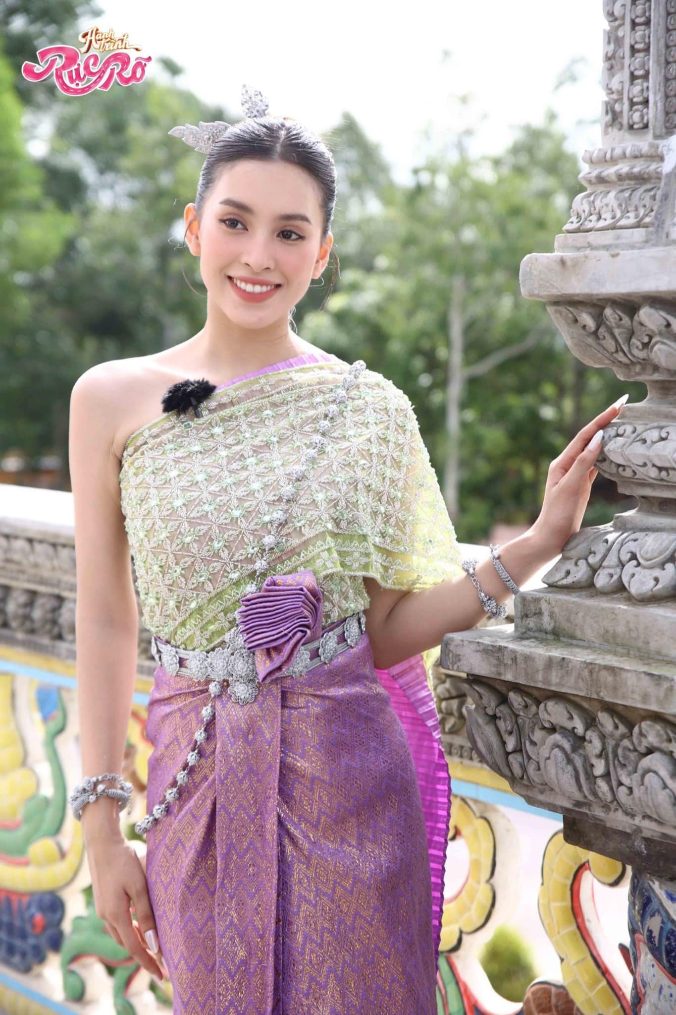 5 năm trong cương vị Hoa hậu Việt Nam, Tiểu Vy được trưởng thành trong tình yêu của khán giả.