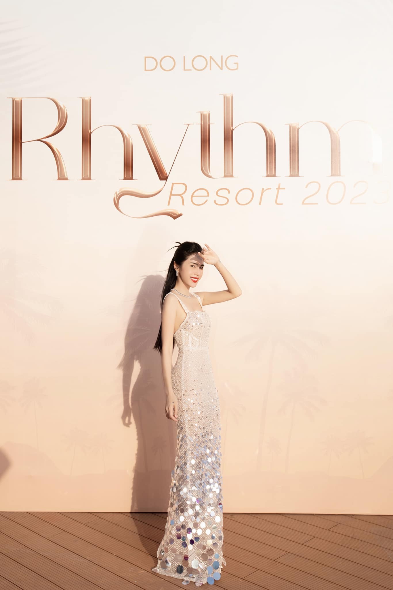 Thủy Tiên tham gia show diễn của nhà thiết kế Đỗ Long hồi cuối tháng 5