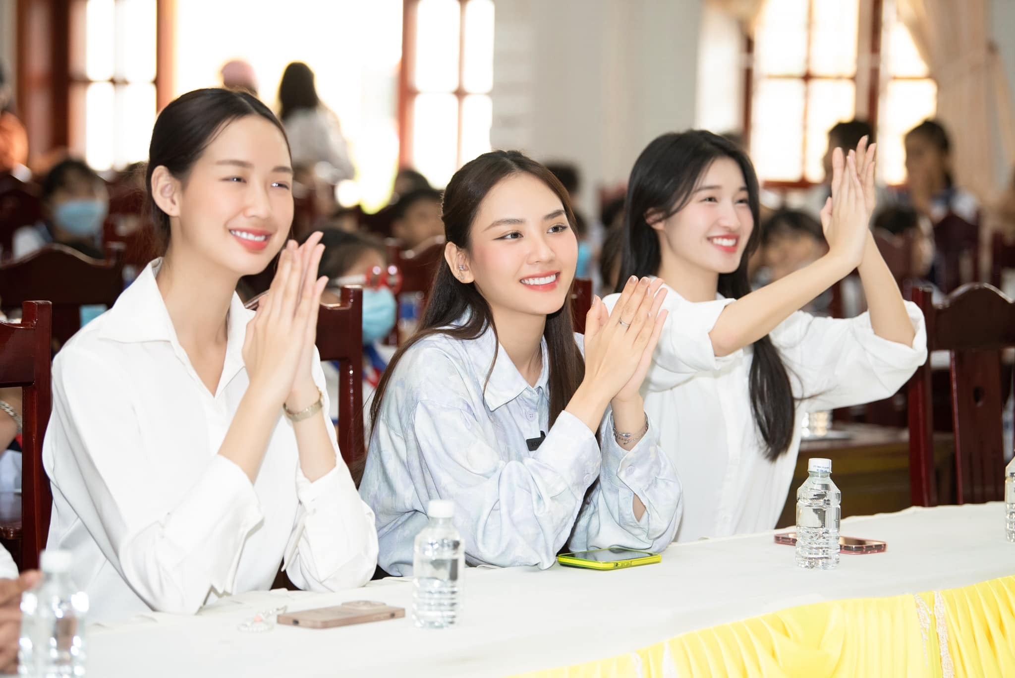 Top 3 Miss World Vietnam 2022 tham gia thiện nguyện tại các tỉnh Miền Tây