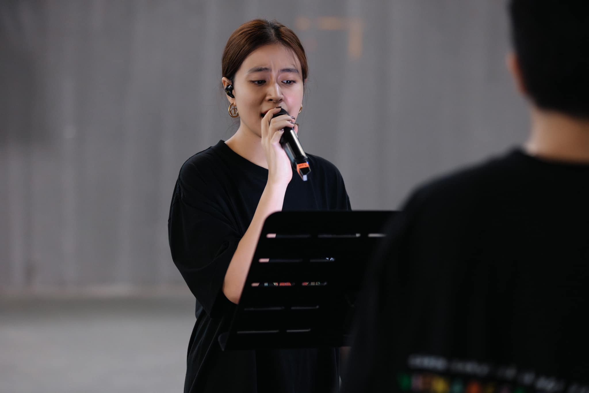 Sau ồn ào hành xử, Hoàng Thùy Linh tập trung cao độ cho concert đầu tiên trong sự nghiệp âm nhạc