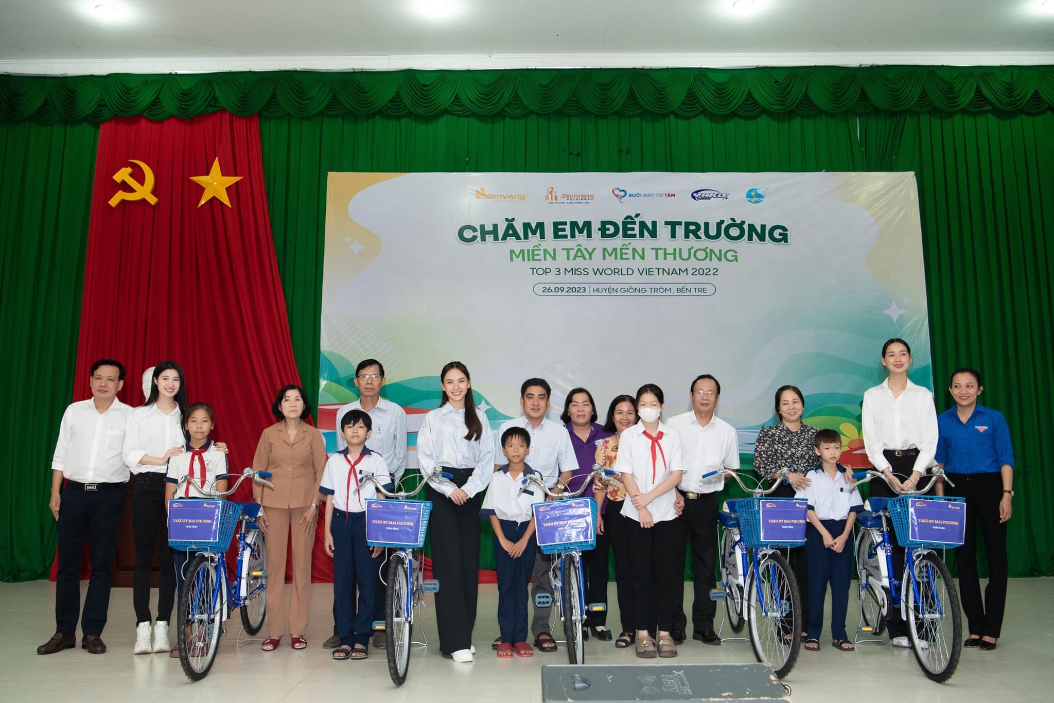 Mai Phương - Phương Nhi nhận cơn mưa khen ngợi trước thềm chinh chiến quốc tế - Ảnh 1