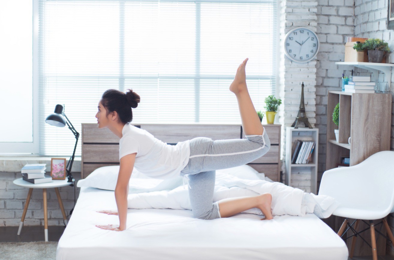 Tập thể dục nhẹ nhàng sau khi thức dậy Tập thể dục nhẹ nhàng sau khi thức dậy