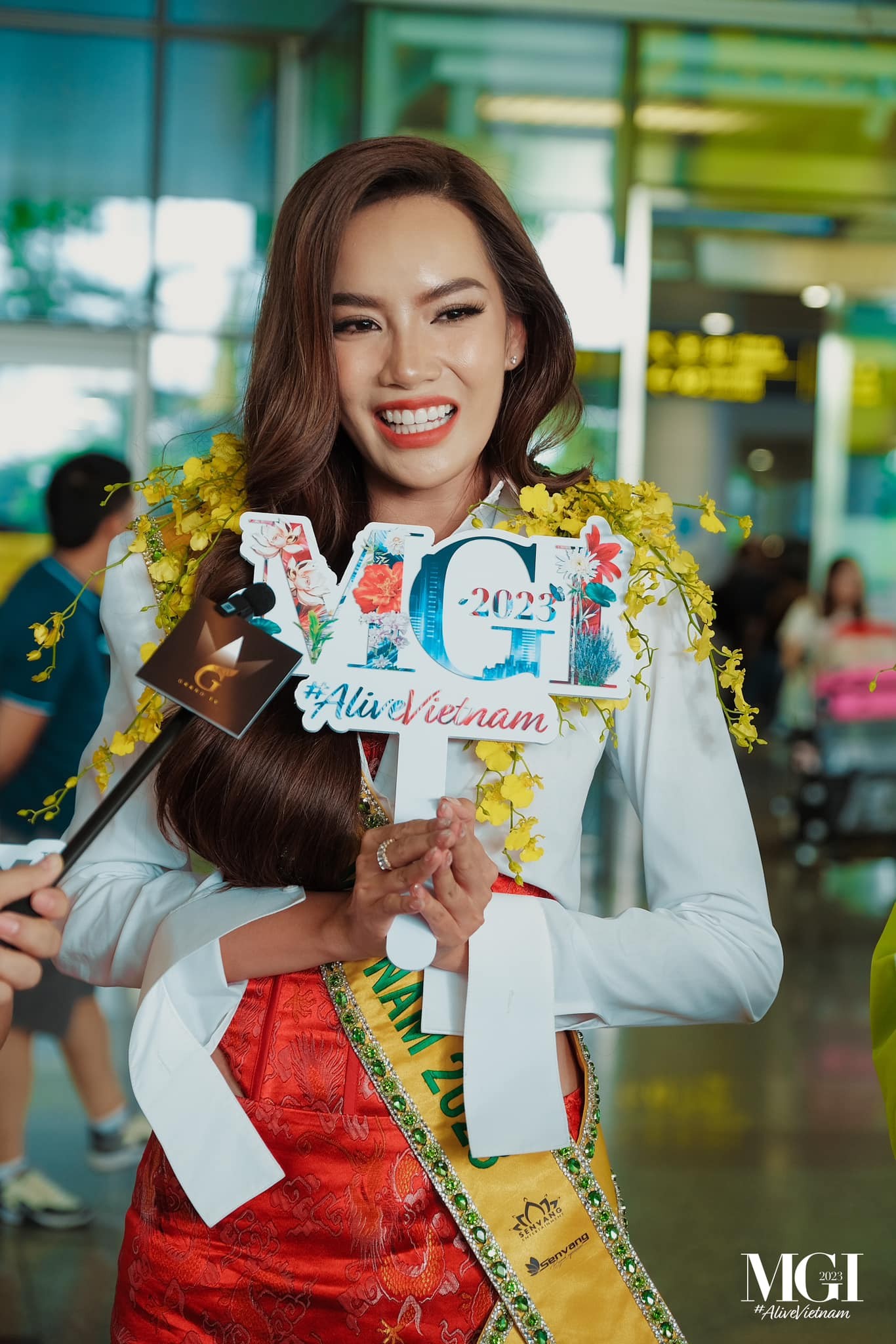 Sát giờ G, Lê Hoàng Phương bất ngờ tụt hạng trên đường đua Miss Grand International 2023 - Ảnh 2