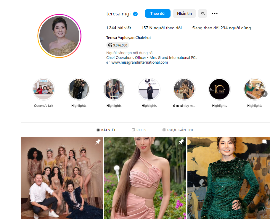 Bà Teresa vẫn đang ghim hình ảnh nàng hậu ở phần nổi bật trên Instagram. Bà Teresa vẫn đang ghim hình ảnh nàng hậu ở phần nổi bật trên Instagram.