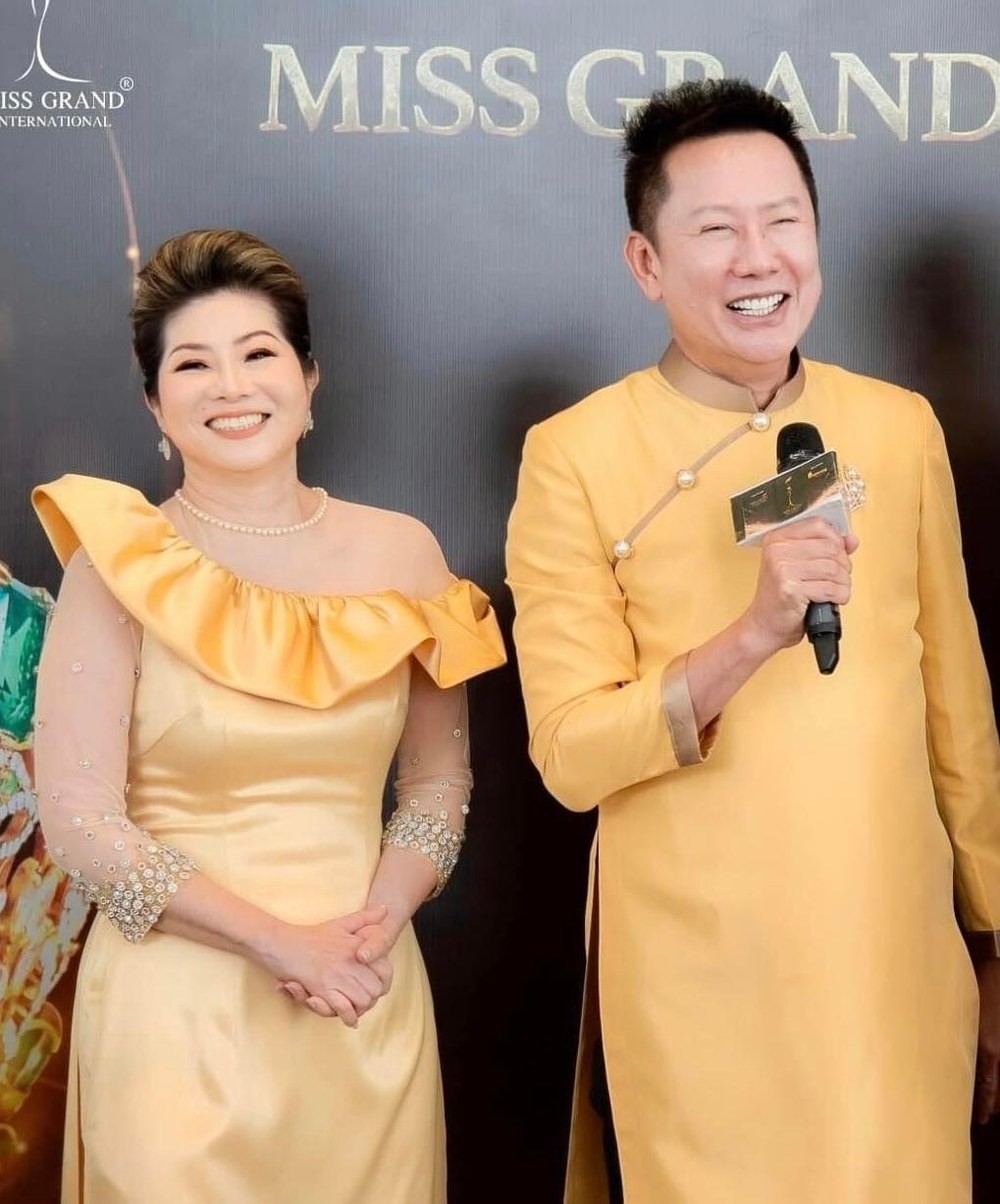 Ông Nawat - bà Teresa nhiều lần khen ngợi và có quan hệ thân thiết với Thùy Tiên Ông Nawat - bà Teresa nhiều lần khen ngợi và có quan hệ thân thiết với Thùy Tiên