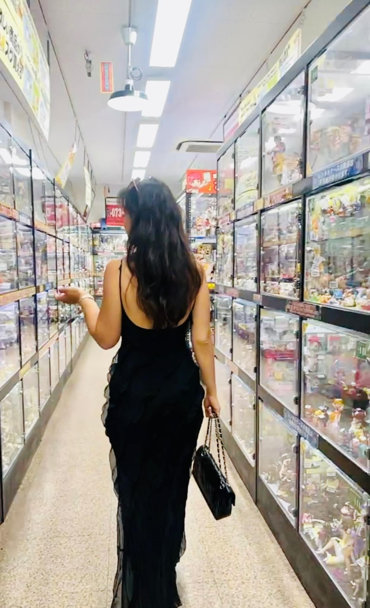 Bà Đào Lan Hương ngày càng trẻ hậu ly hôn Shark Bình, style đa dạng ở tuổi tứ tuần - Ảnh 1 Bà Đào Lan Hương ngày càng trẻ hậu ly hôn Shark Bình, style đa dạng ở tuổi tứ tuần - Ảnh 1