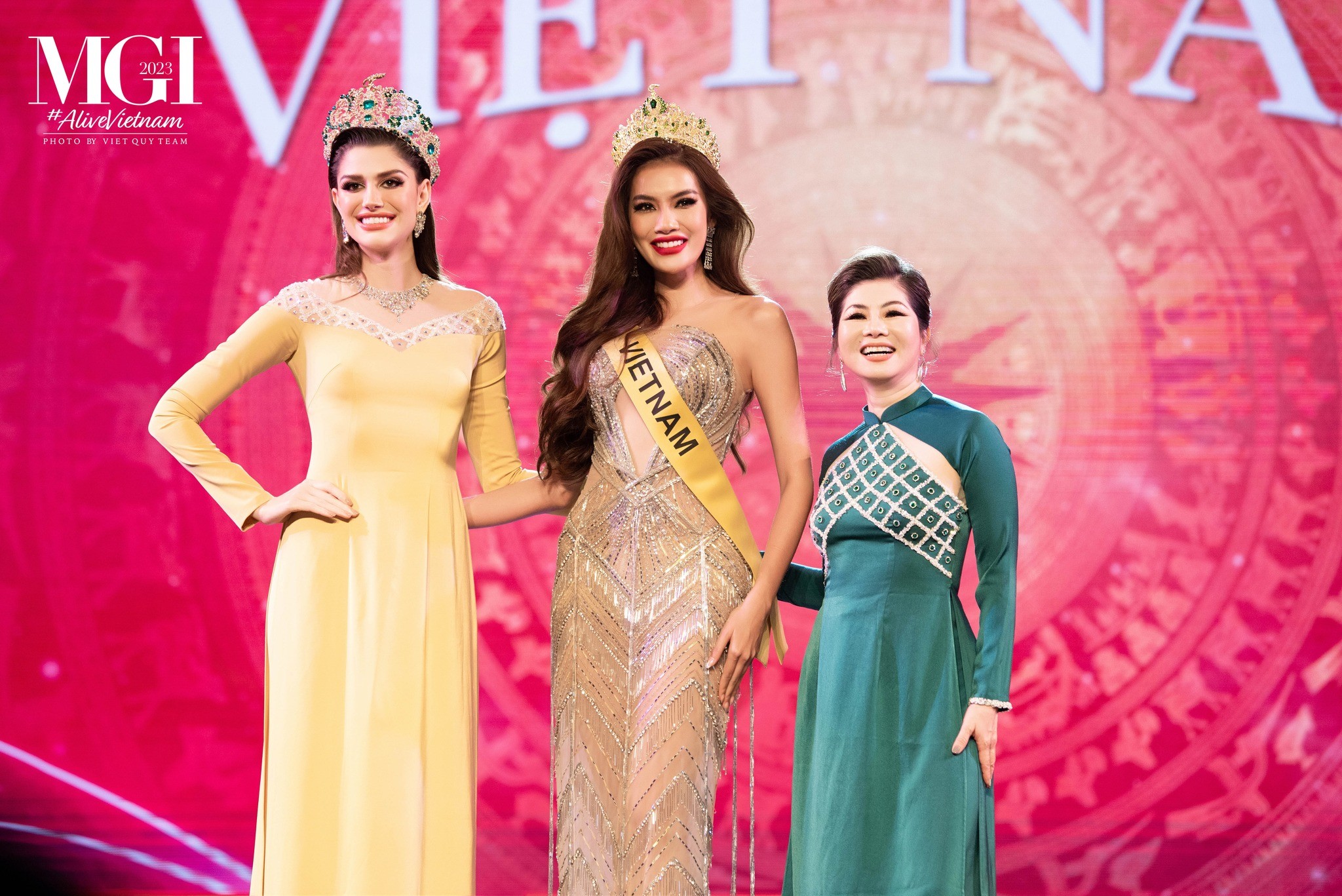 Lê Hoàng Phương - đại diện nước chủ nhà tại Hoa hậu Hòa bình Quốc tế (Miss Grand International 2023) Lê Hoàng Phương - đại diện nước chủ nhà tại Hoa hậu Hòa bình Quốc tế (Miss Grand International 2023)