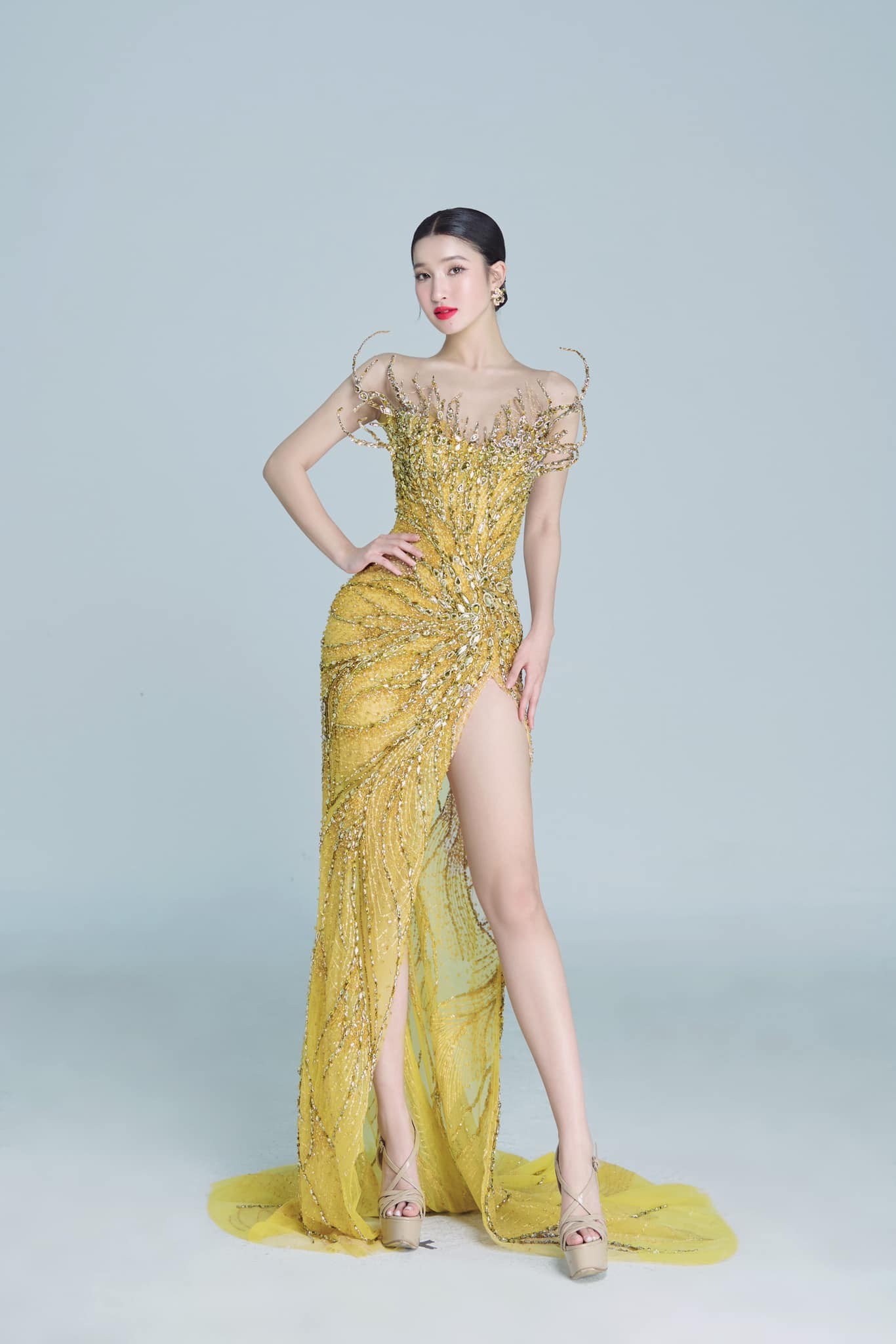 Đại diện Việt Nam được đánh giá cao bởi nhan sắc xinh đẹp