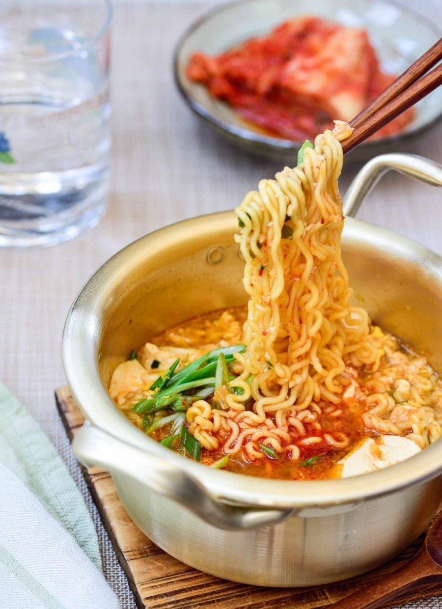 Ăn mì tôm thường xuyên, nhưng chỉ cần thêm thứ này sẽ giảm nóng, xua nỗi sợ nổi mụn: Không biết quá phí - Ảnh 1 Ăn mì tôm thường xuyên, nhưng chỉ cần thêm thứ này sẽ giảm nóng, xua nỗi sợ nổi mụn: Không biết quá phí - Ảnh 1