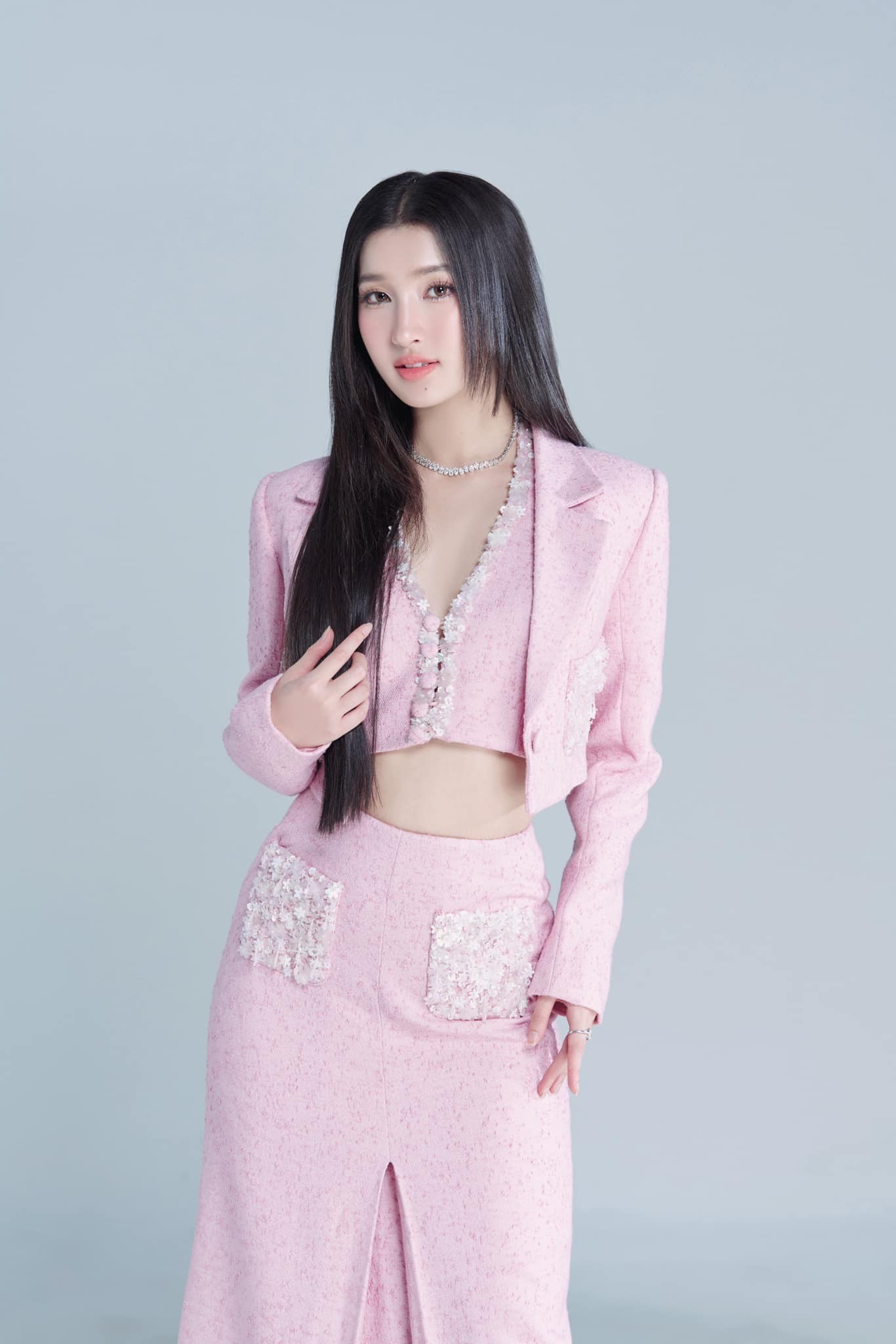 Phương Nhi là đại diện tiếp theo của Việt Nam đến với đấu trường nhan sắc Miss International