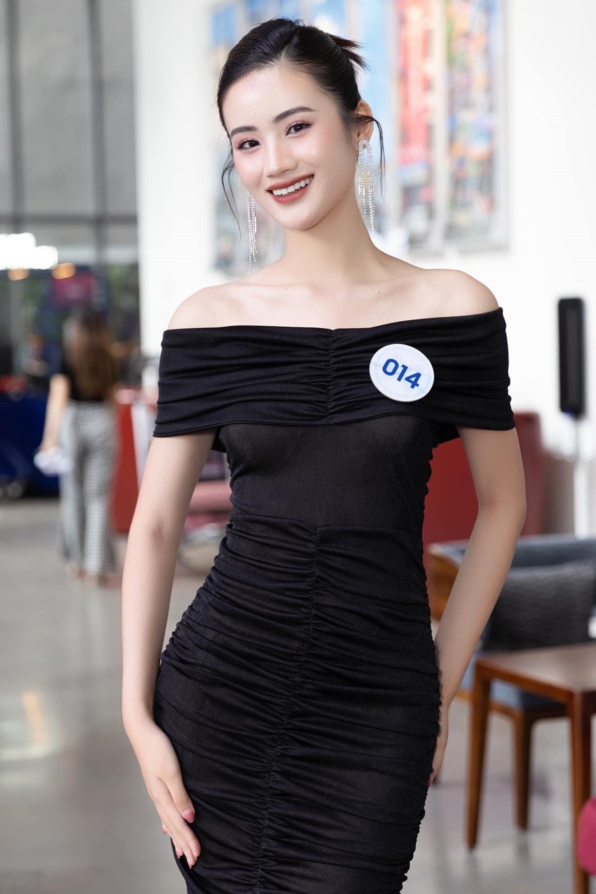 Sau loạt ồn ào vạ miệng khiến dư luận dậy sóng Ý Nhi quyết định ở ẩn Sau loạt ồn ào vạ miệng khiến dư luận dậy sóng Ý Nhi quyết định ở ẩn