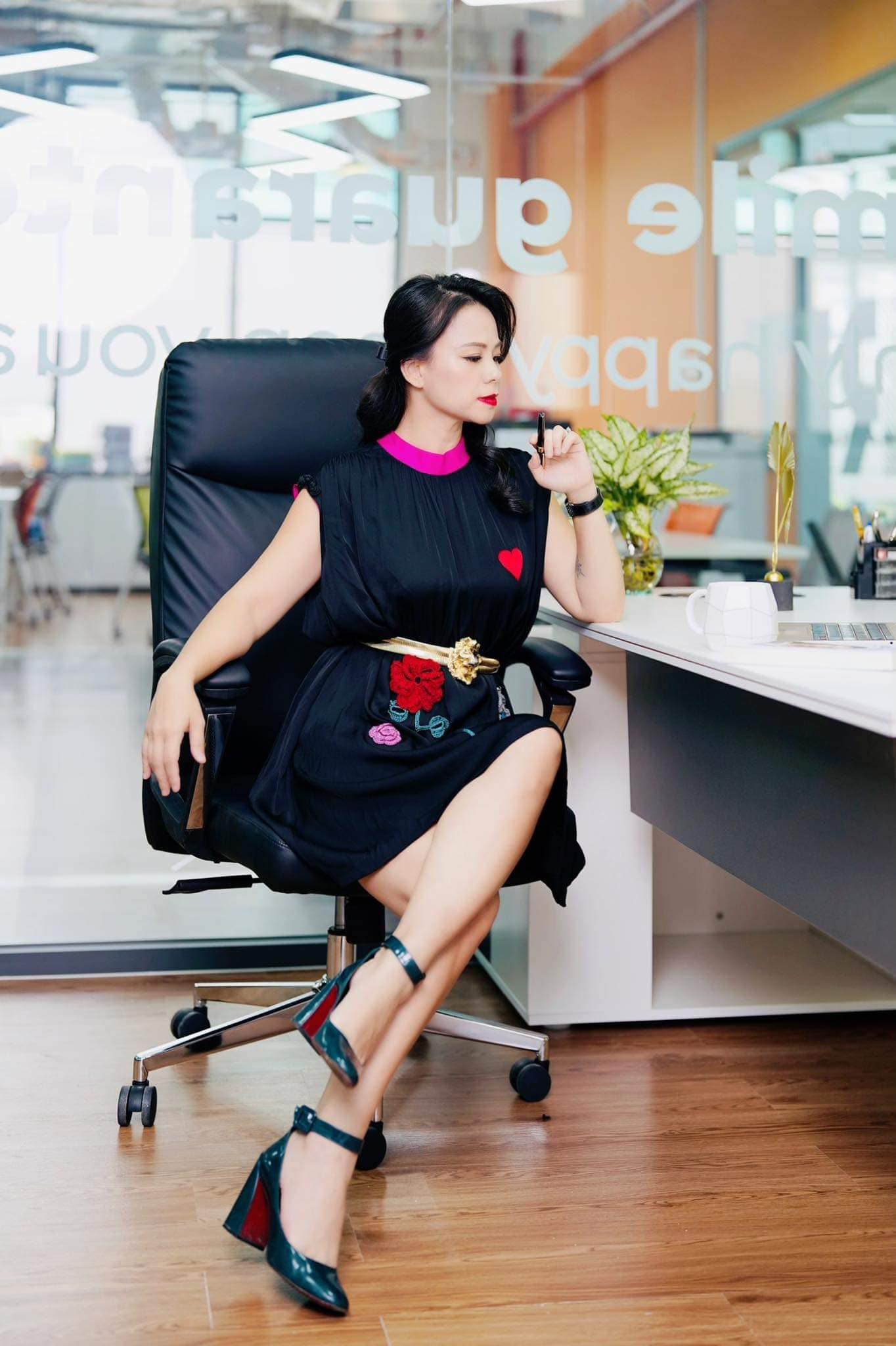 Bà Đào Lan Hương dần thay đổi hình tượng năng động và phóng khoáng hơn. Ảnh: FBNV