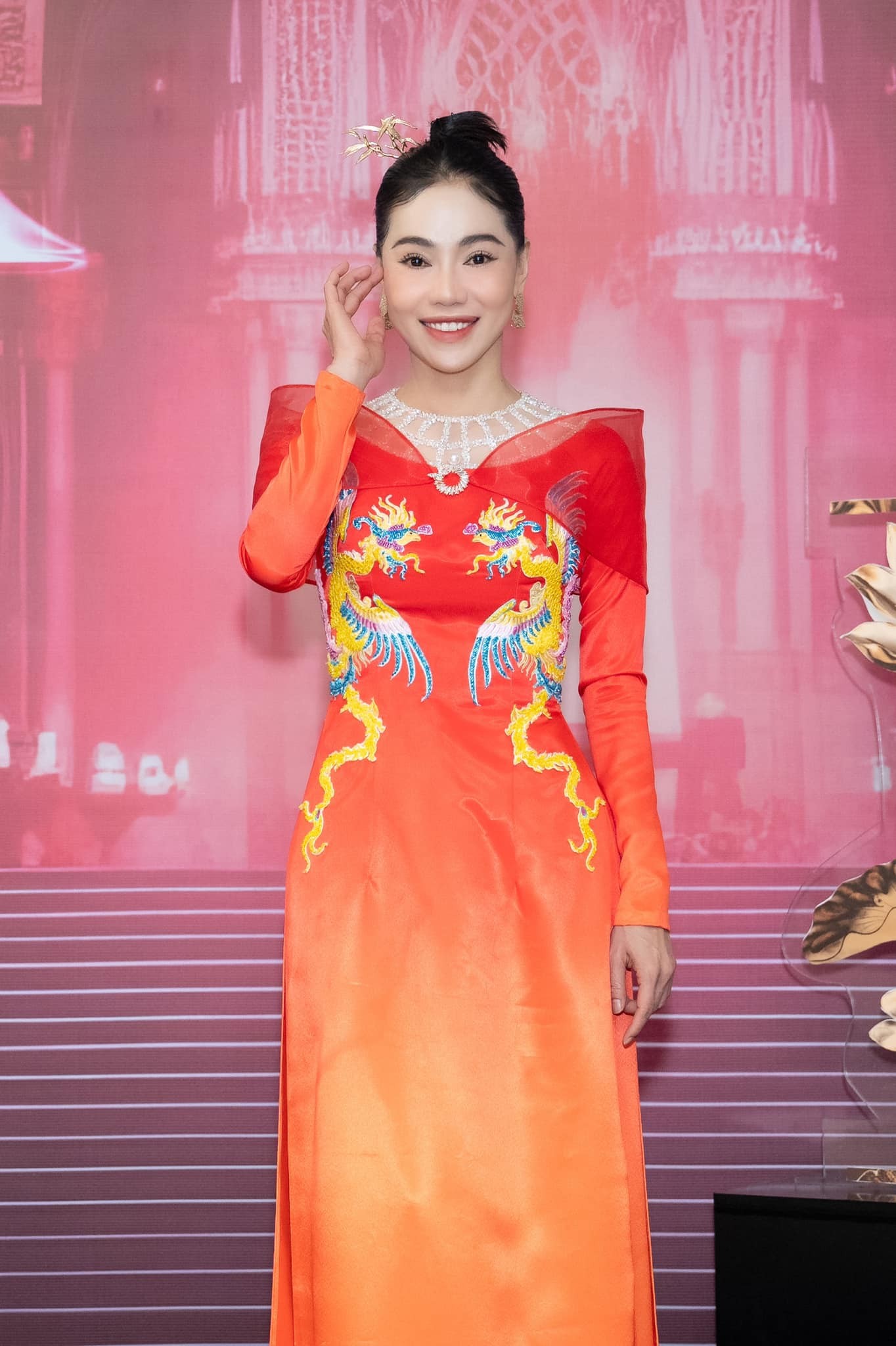 Bà Phạm Kim Dung mong muốn khán giả sẽ cổ vũ cho tất cả các cô gái