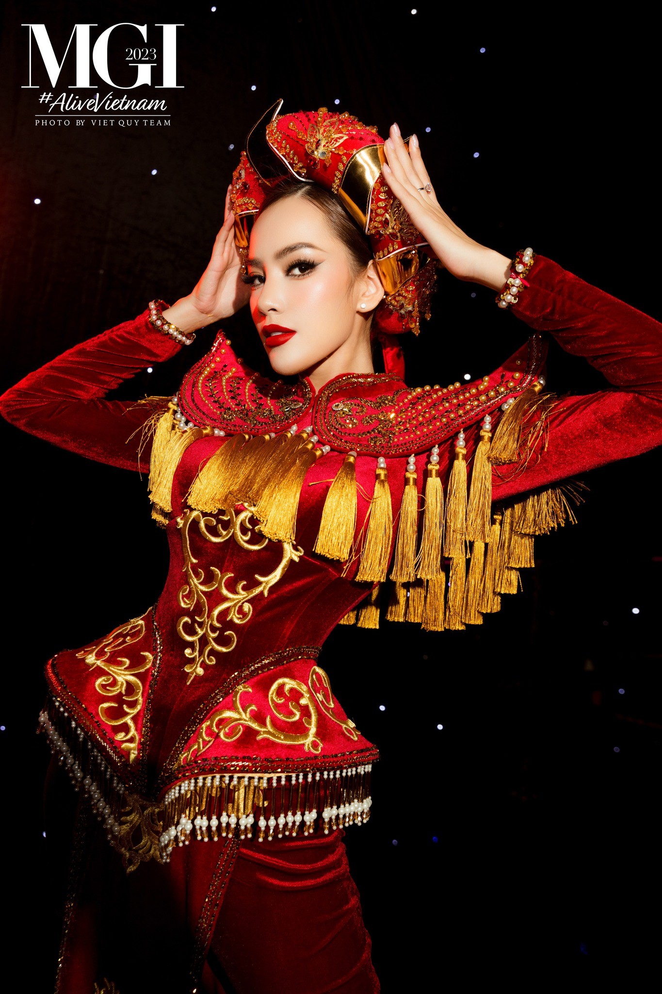 Lê Hoàng Phương là đại diện Việt Nam thi Miss Grand International 2023 . Cô duy trì phong độ tốt thời gian quá