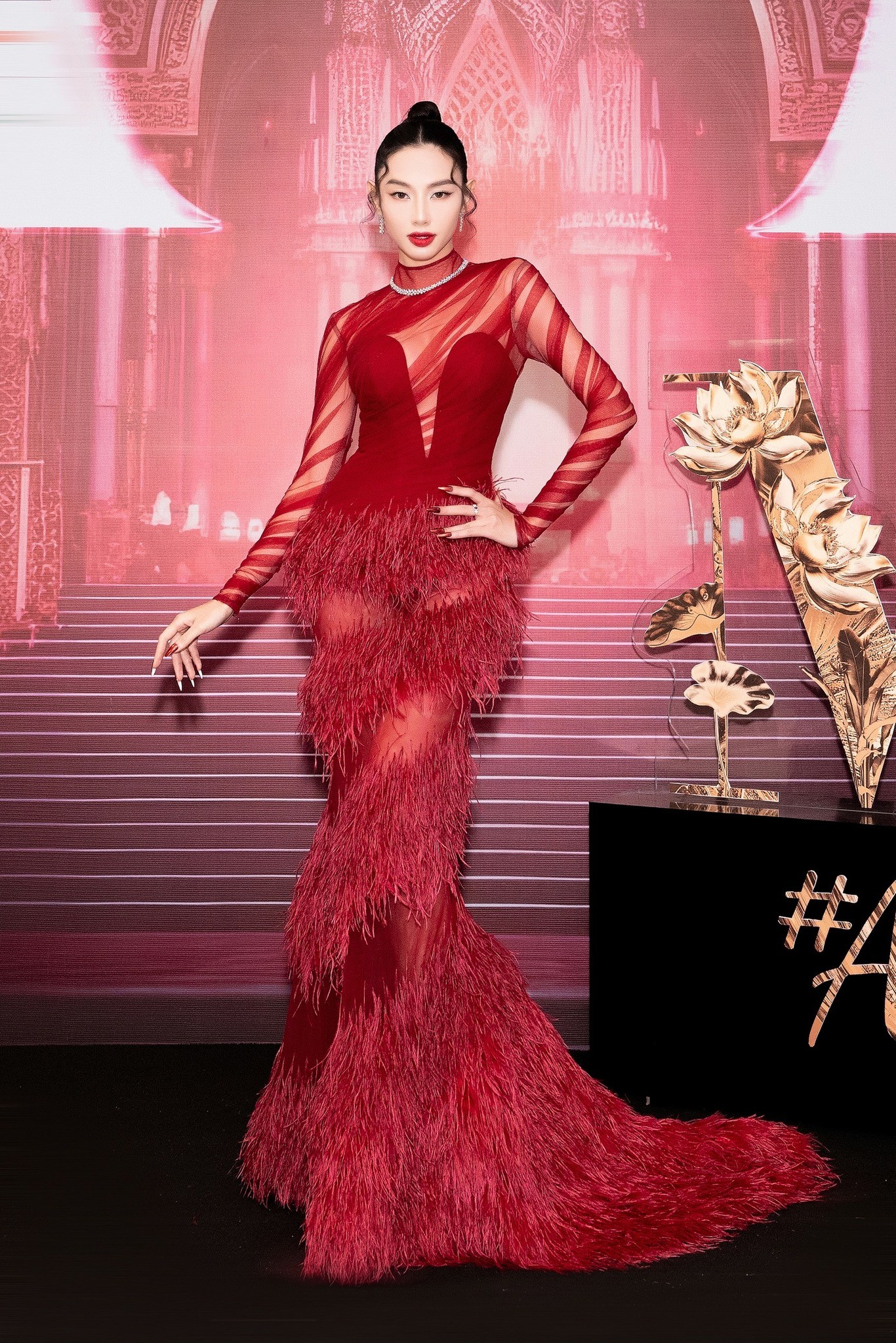 Theo Thùy Tiên những người phụ nữ tự tin đều xứng đáng trở thành mỹ nhân của năm