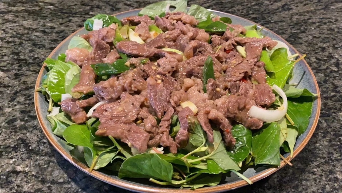 Chỉ nên sử dụng diếp cá trong các món trộn salad