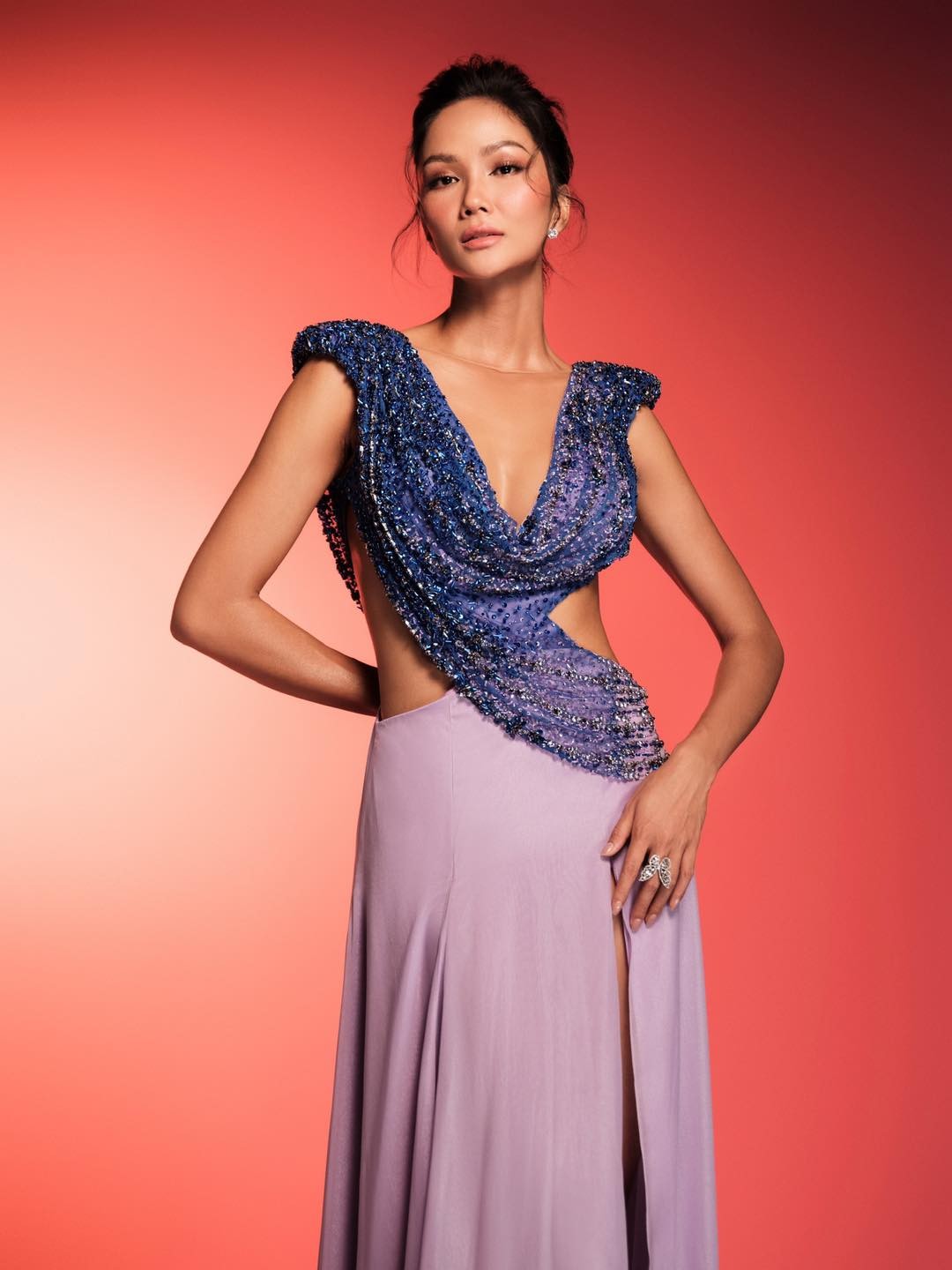 H'Hen Niê được chú ý khi tham gia chương trình Chị Đẹp Đạp Gió Rẽ Sóng 2023