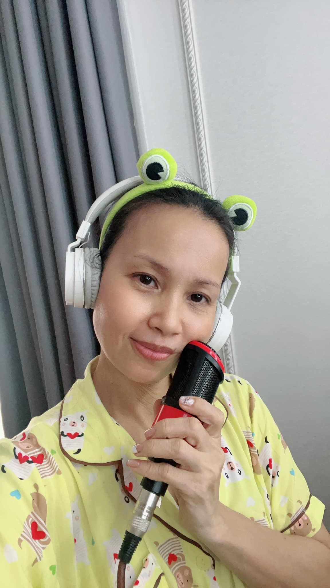 Ở tuổi 53, Cẩm Ly vẫn duy trì được sự tự tin, năng lượng tích cực, hài hước Ở tuổi 53, Cẩm Ly vẫn duy trì được sự tự tin, năng lượng tích cực, hài hước
