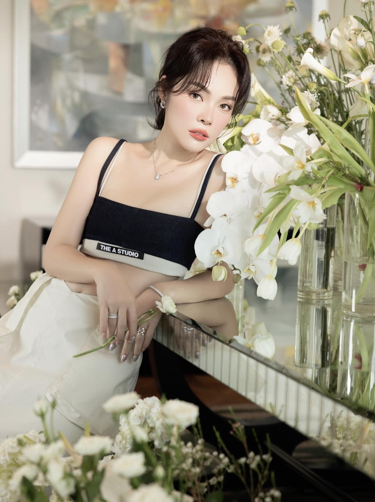 Ở tuổi tứ tuần, nhan sắc Dương Cẩm Lynh được khen ngày một thăng hạng Ở tuổi tứ tuần, nhan sắc Dương Cẩm Lynh được khen ngày một thăng hạng