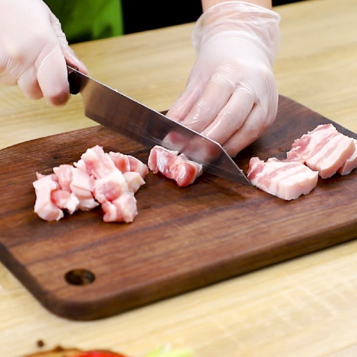 Thịt lợn mang lại nhiều lợi ích dinh dưỡng