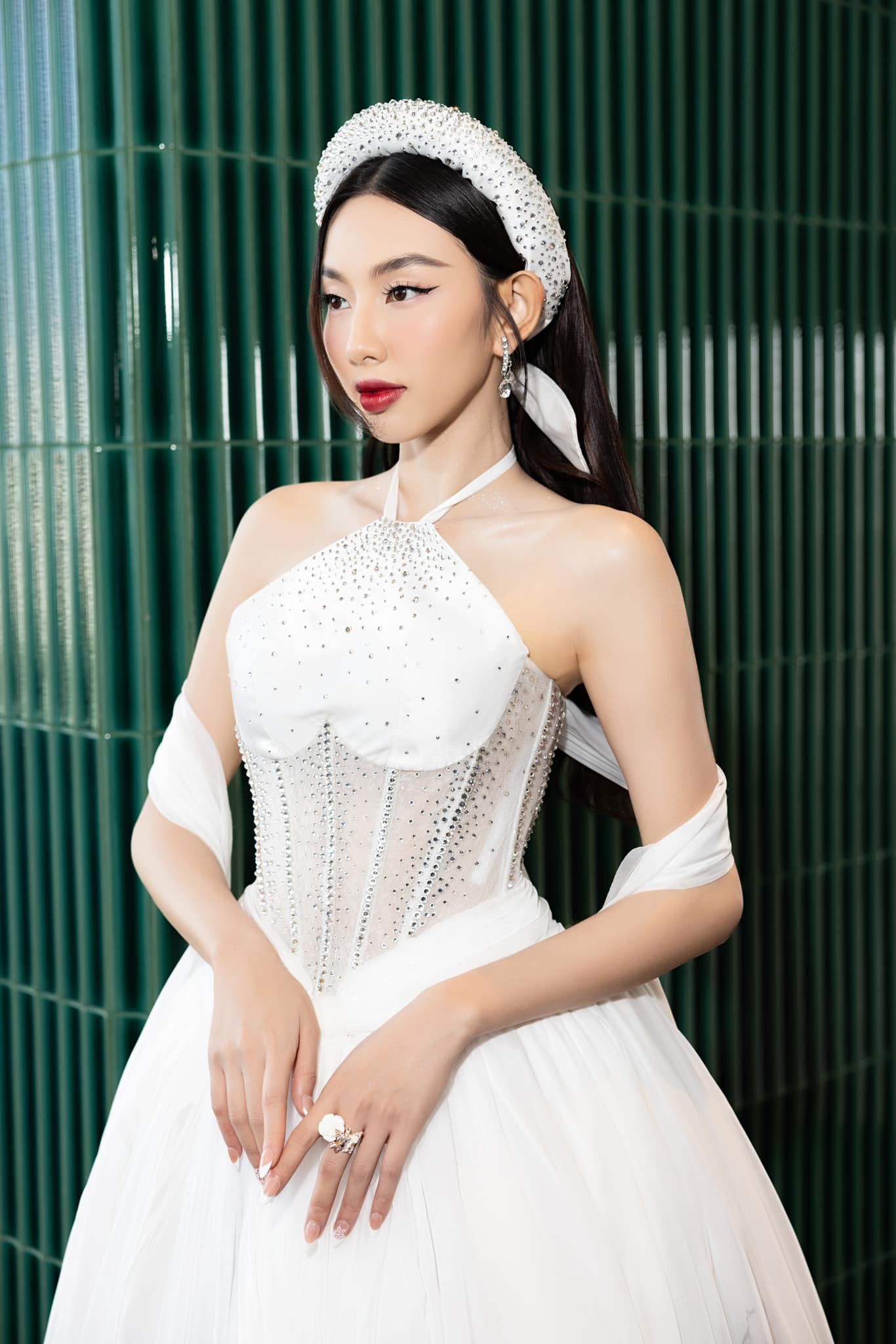 Hòa bình Quốc tế 2021 - Nguyễn Thúc Thùy Tiên