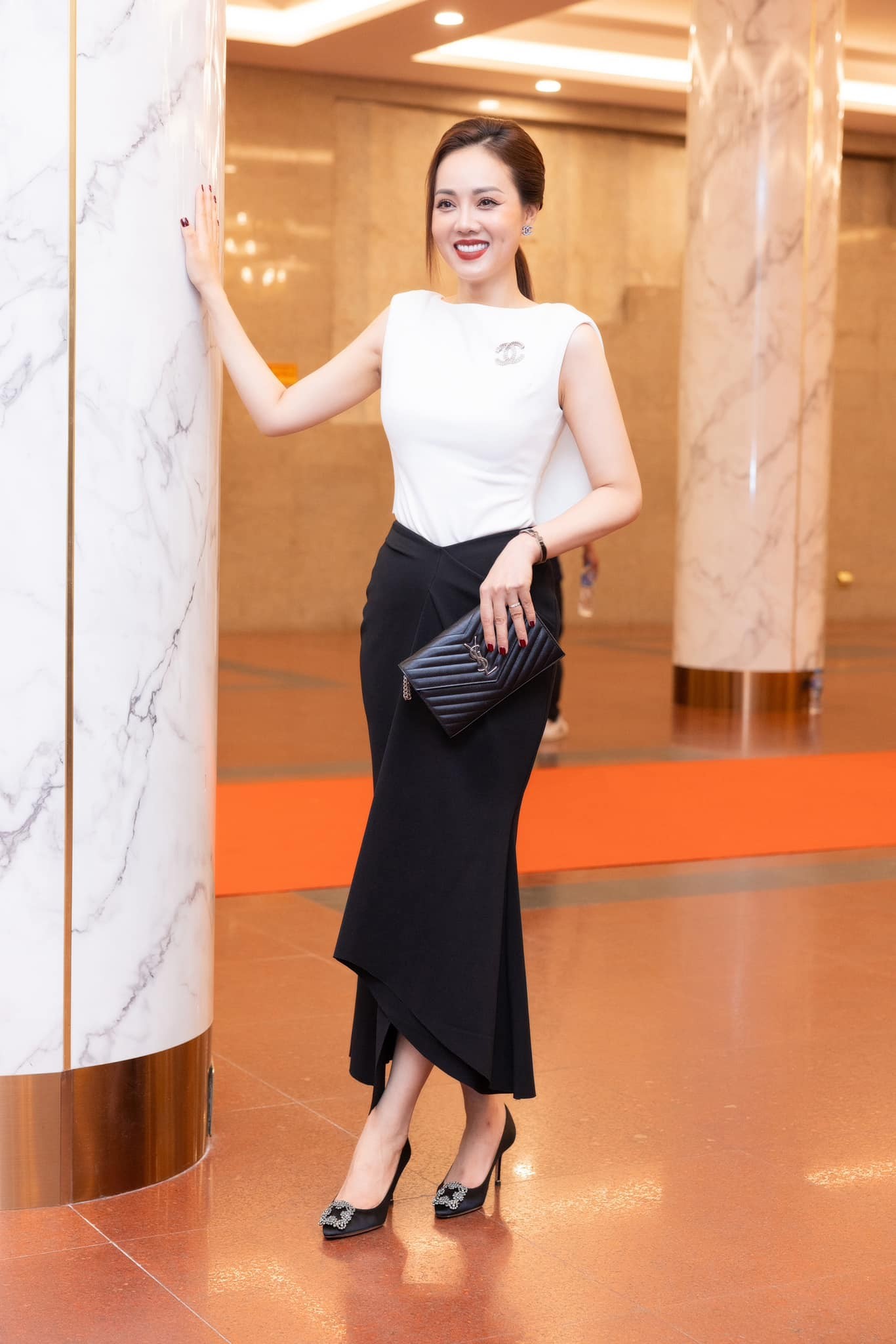 Ngọc Hà luôn tận tâm trong hành trình bình phục sức khỏe của Công Lý