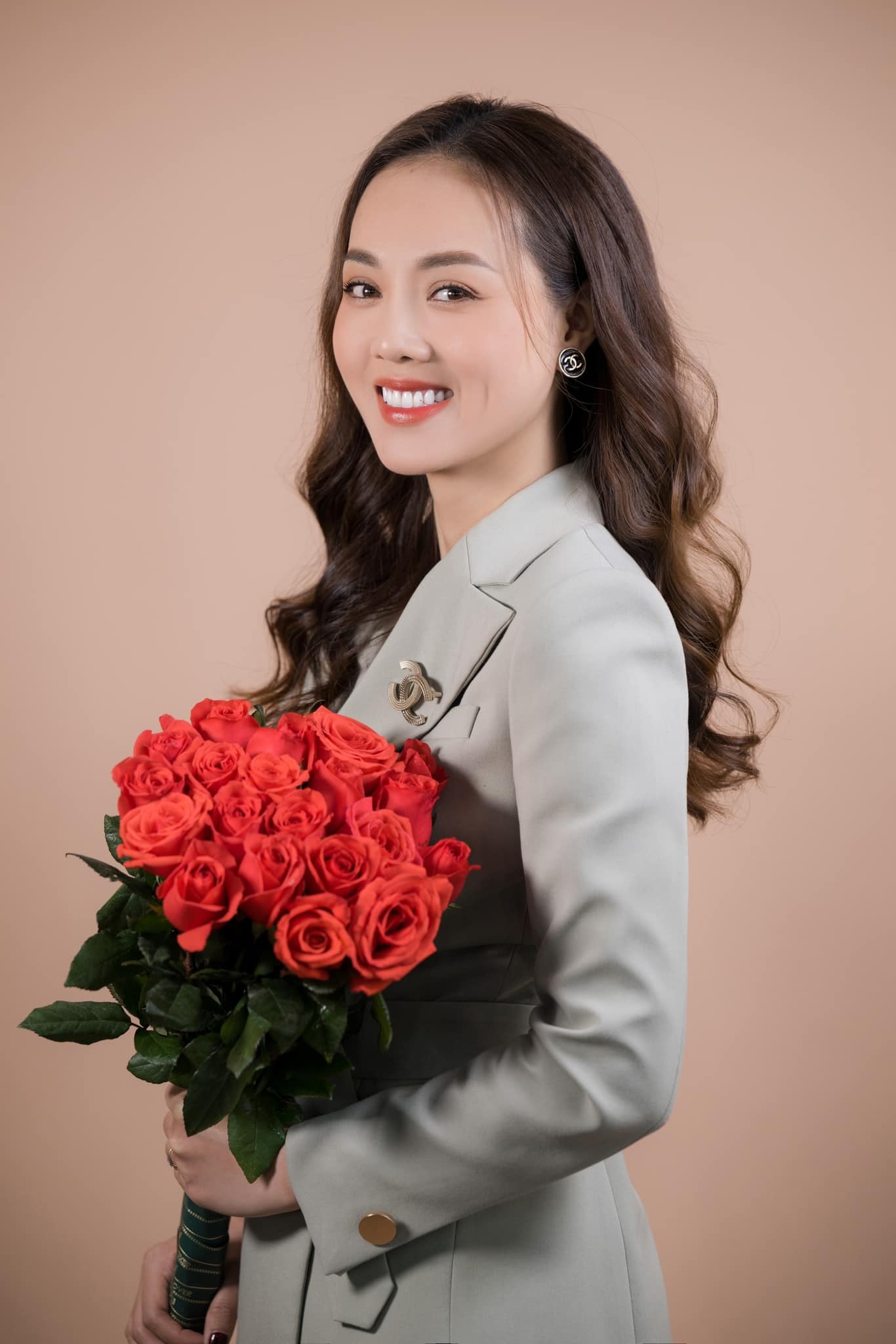 Sự chịu thương chịu khó của Ngọc Hà khiến ai nấy ngưỡng mộ