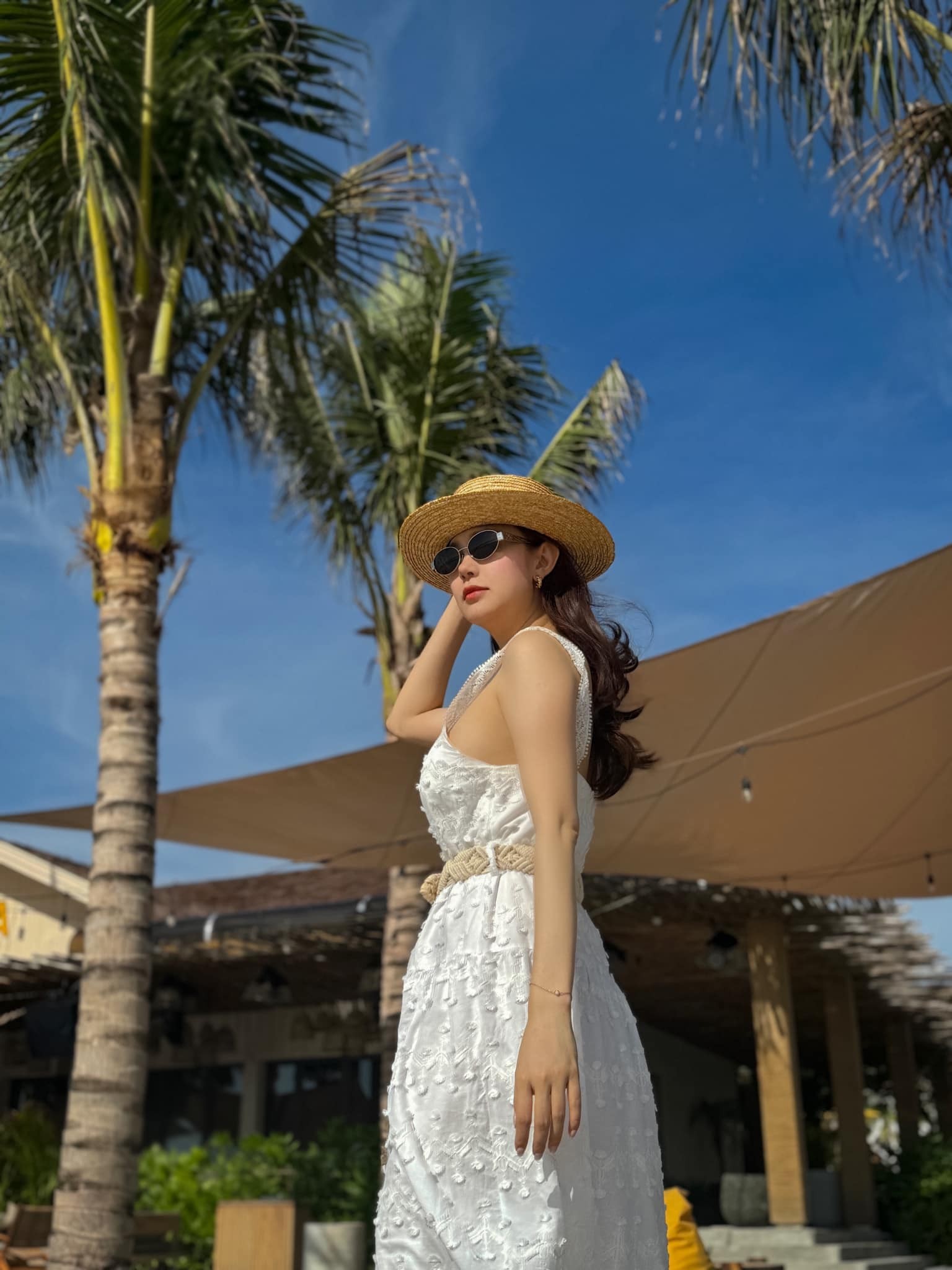 Sau thời gian tập luyện, vóc dáng của Minh Hằng giờ đây chẳng thua kém thời son rỗi.