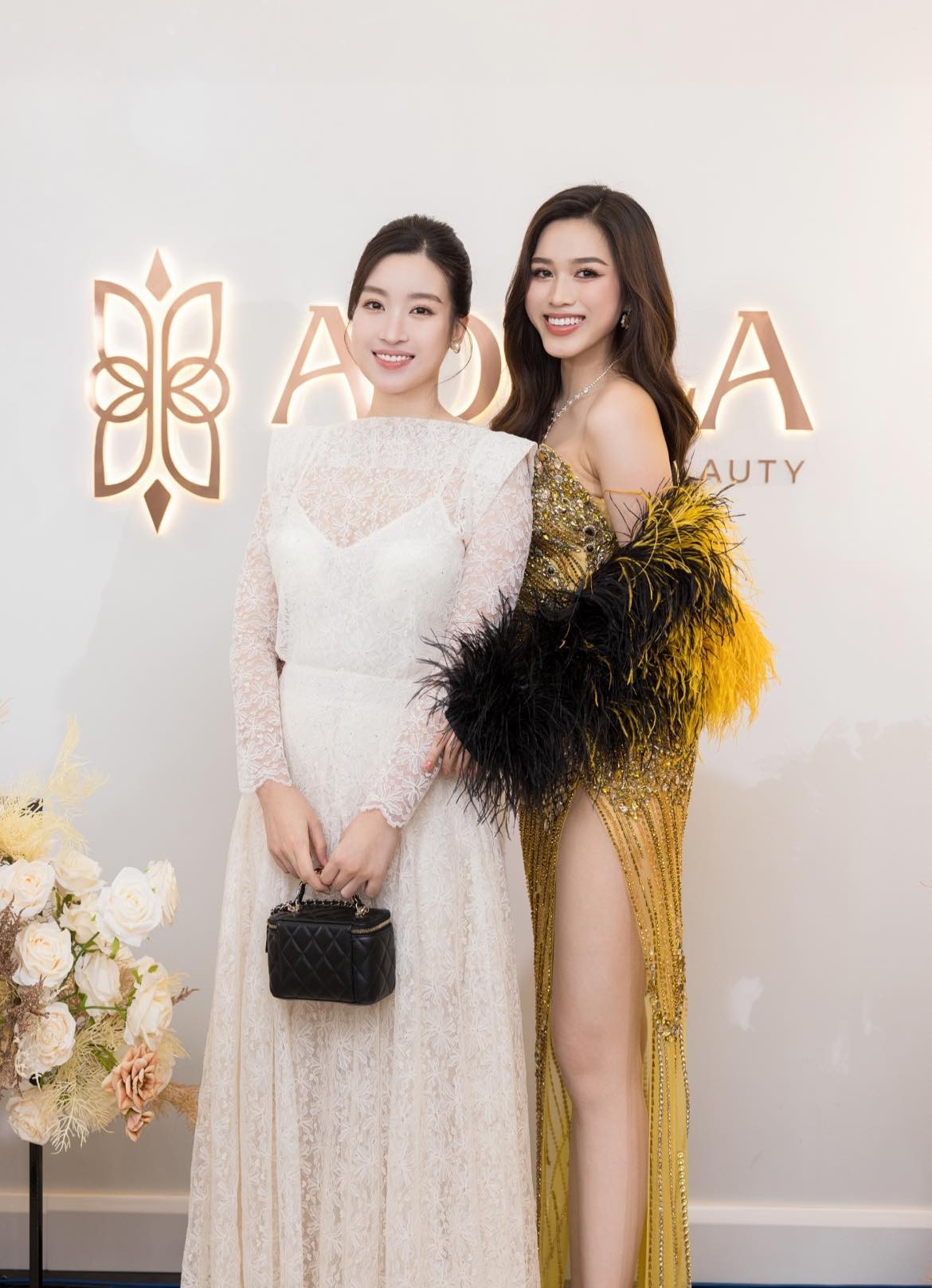 Mẹ bỉm Đỗ Mỹ Linh đọ sắc cùng Đỗ Thị Hà