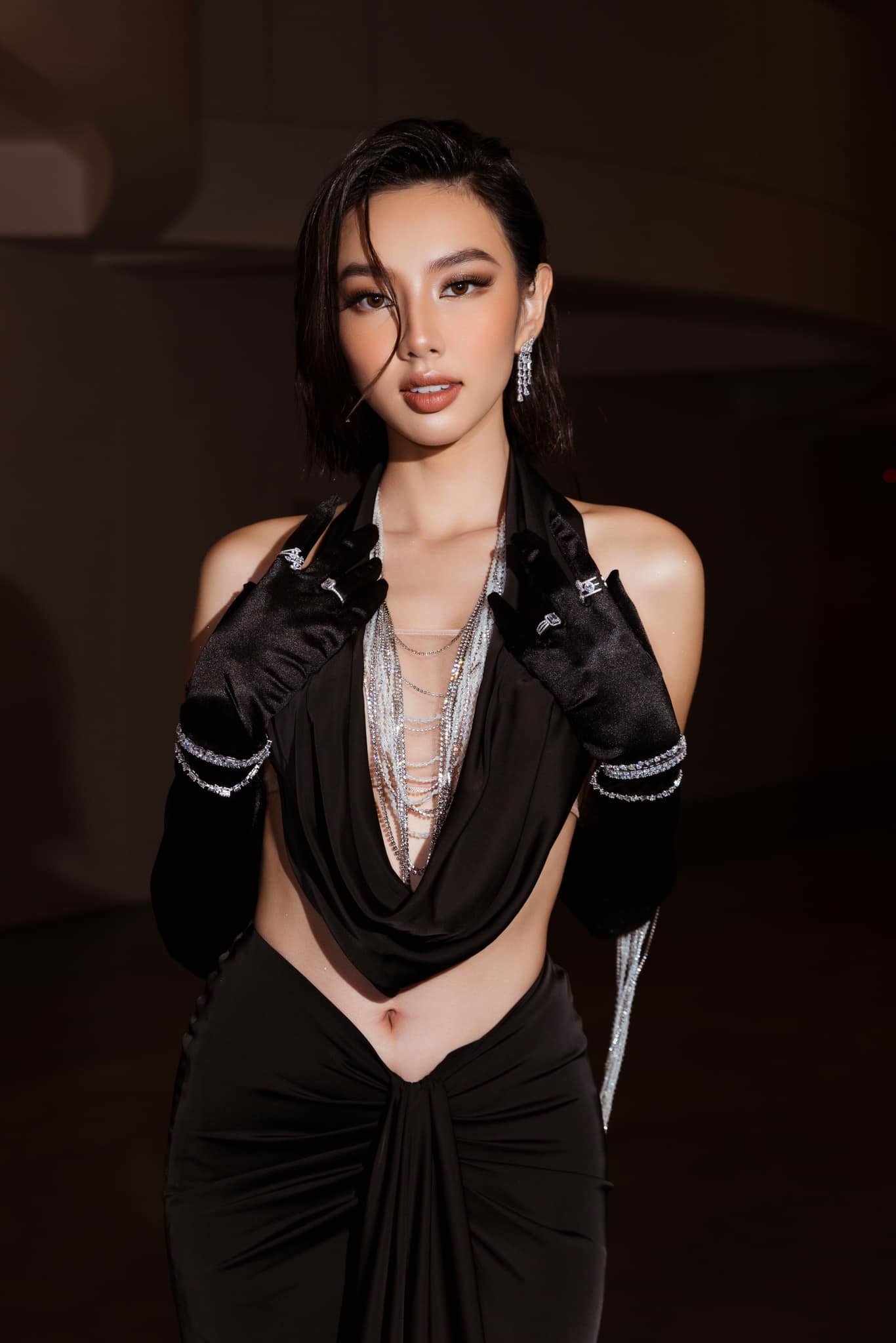 Hội nhóm Thùy Tiên bất ngờ biến mất khỏi nền tảng mạng xã hội khiến fan sắc đẹp xôn xao