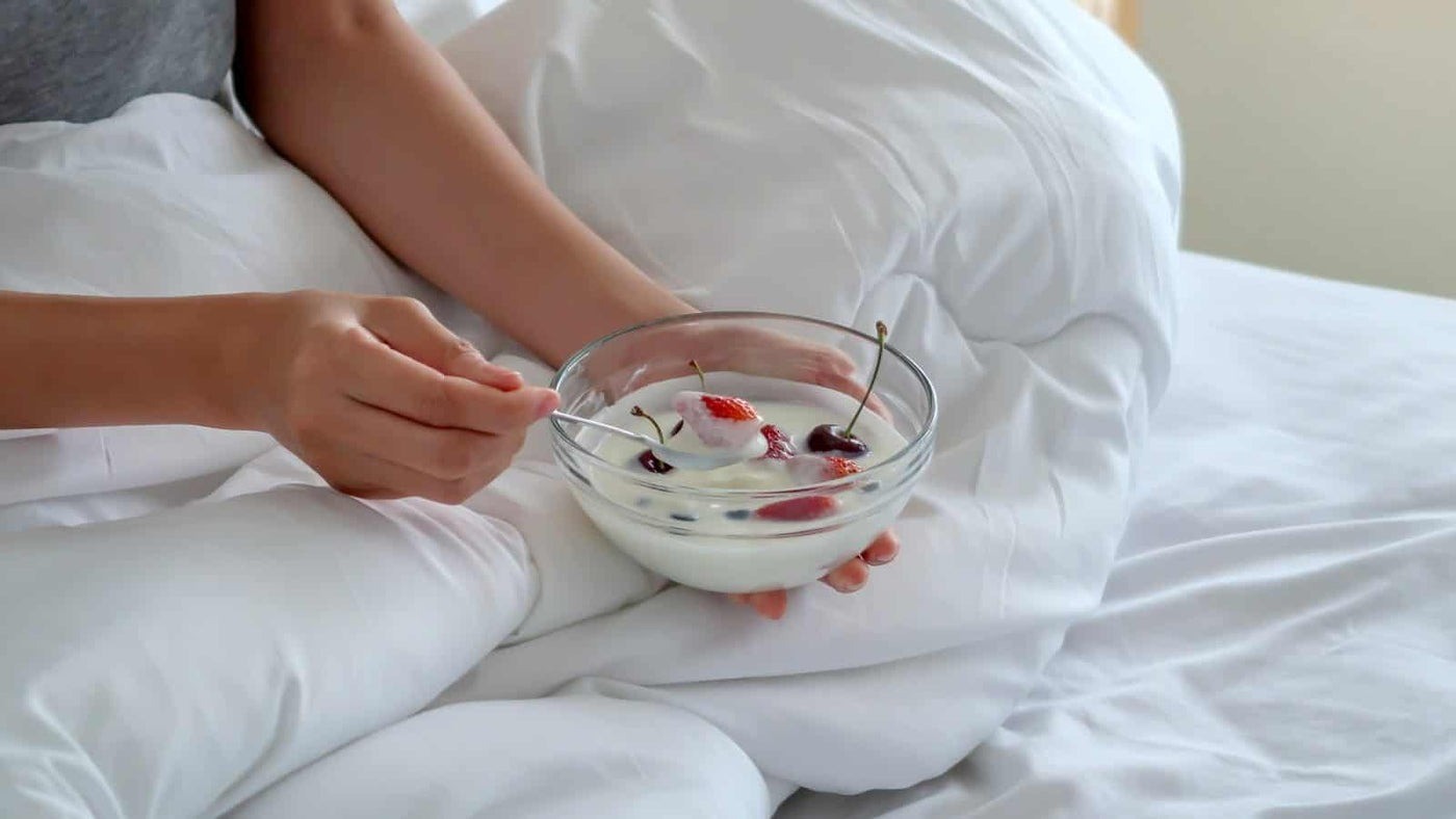 Bí quyết giữ ấm cơ thể vào mùa đông: Quần áo dày thôi chưa đủ! - Ảnh 3