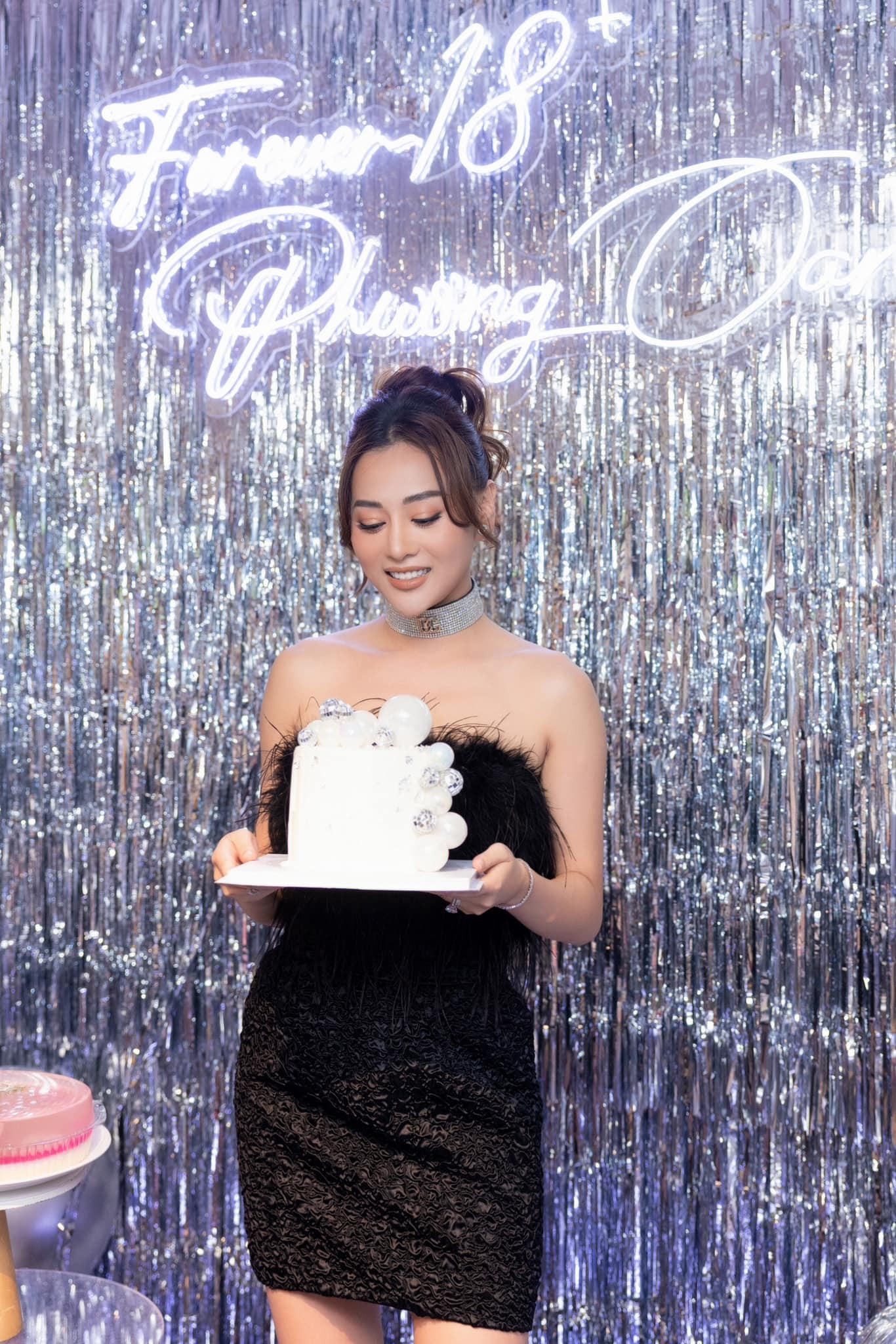 Phương Oanh đang mang thai con đầu lòng