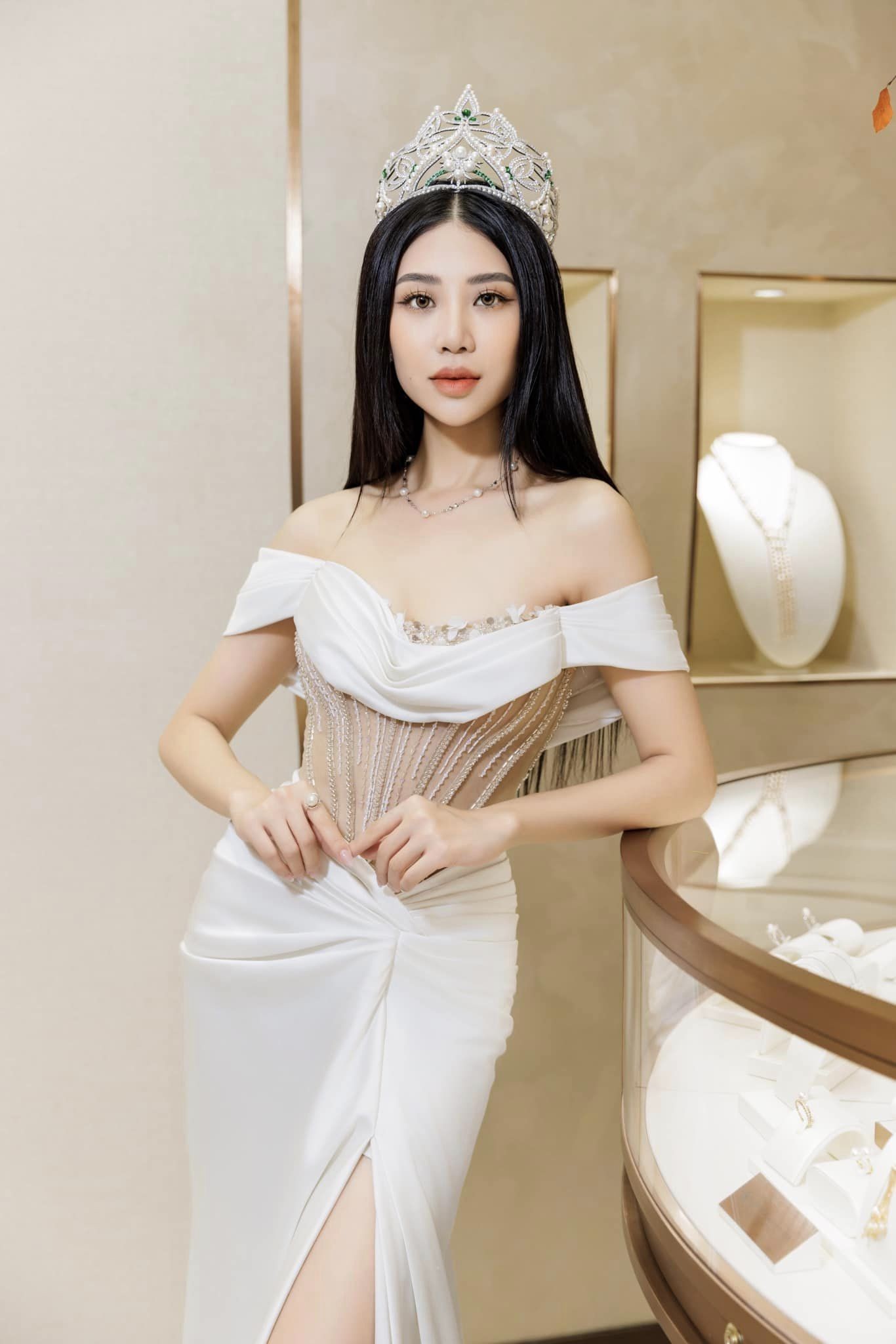 Đỗ Thị Lan Anh được cộng đồng fan sắc đẹp ủng hộ