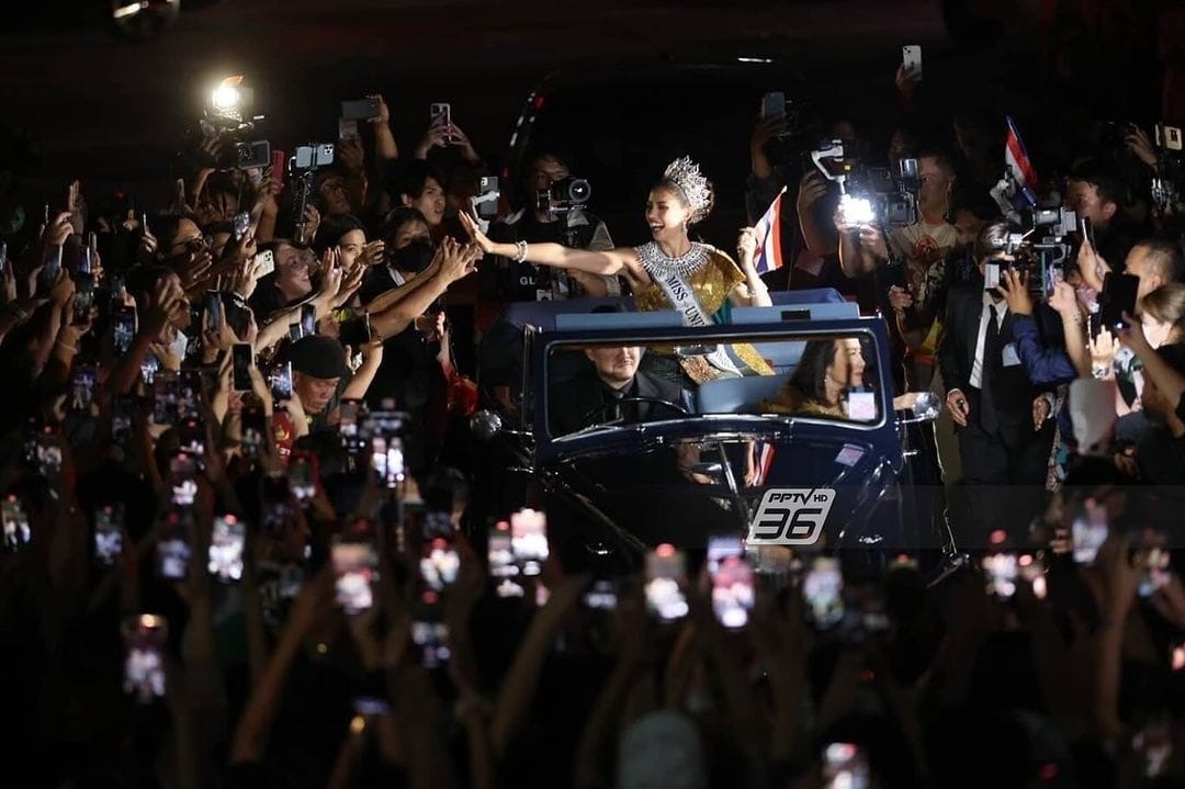 Bùi Quỳnh Hoa xuất hiện giữa loạt thị phi, thái độ thế nào? - Ảnh 2