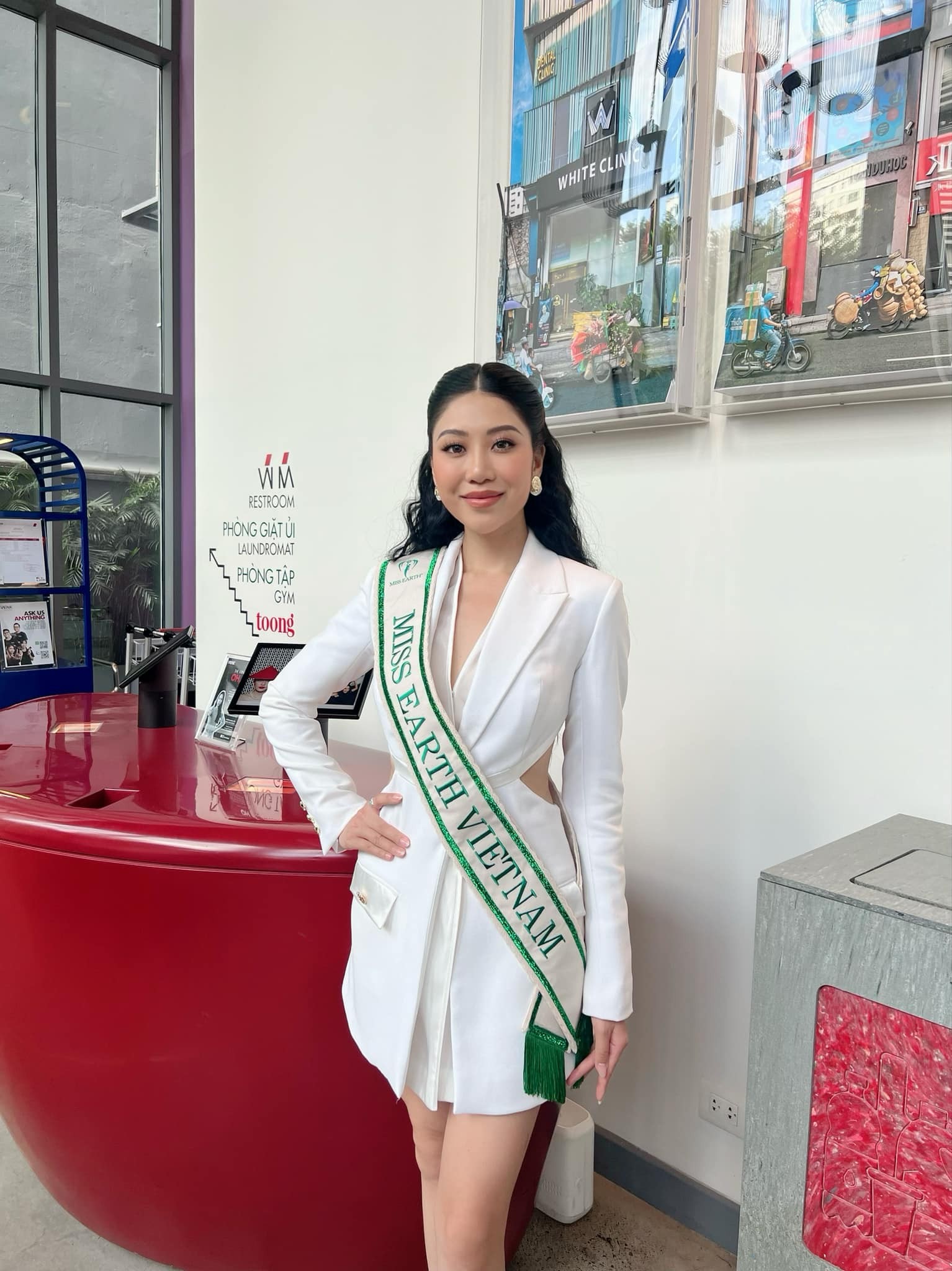 Lan Anh ghi điểm khi nhận sash Miss Earth, Ngọc Hằng đón 'mưa' tin vui tại Miss Intercontinental - Ảnh 1 Lan Anh ghi điểm khi nhận sash Miss Earth, Ngọc Hằng đón 'mưa' tin vui tại Miss Intercontinental - Ảnh 1