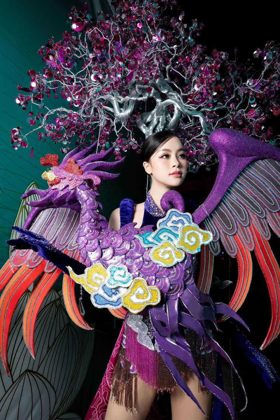 Sau Ý Nhi, nghi vấn Đào Hiền đi du học giữa nhiệm kỳ? - Ảnh 1