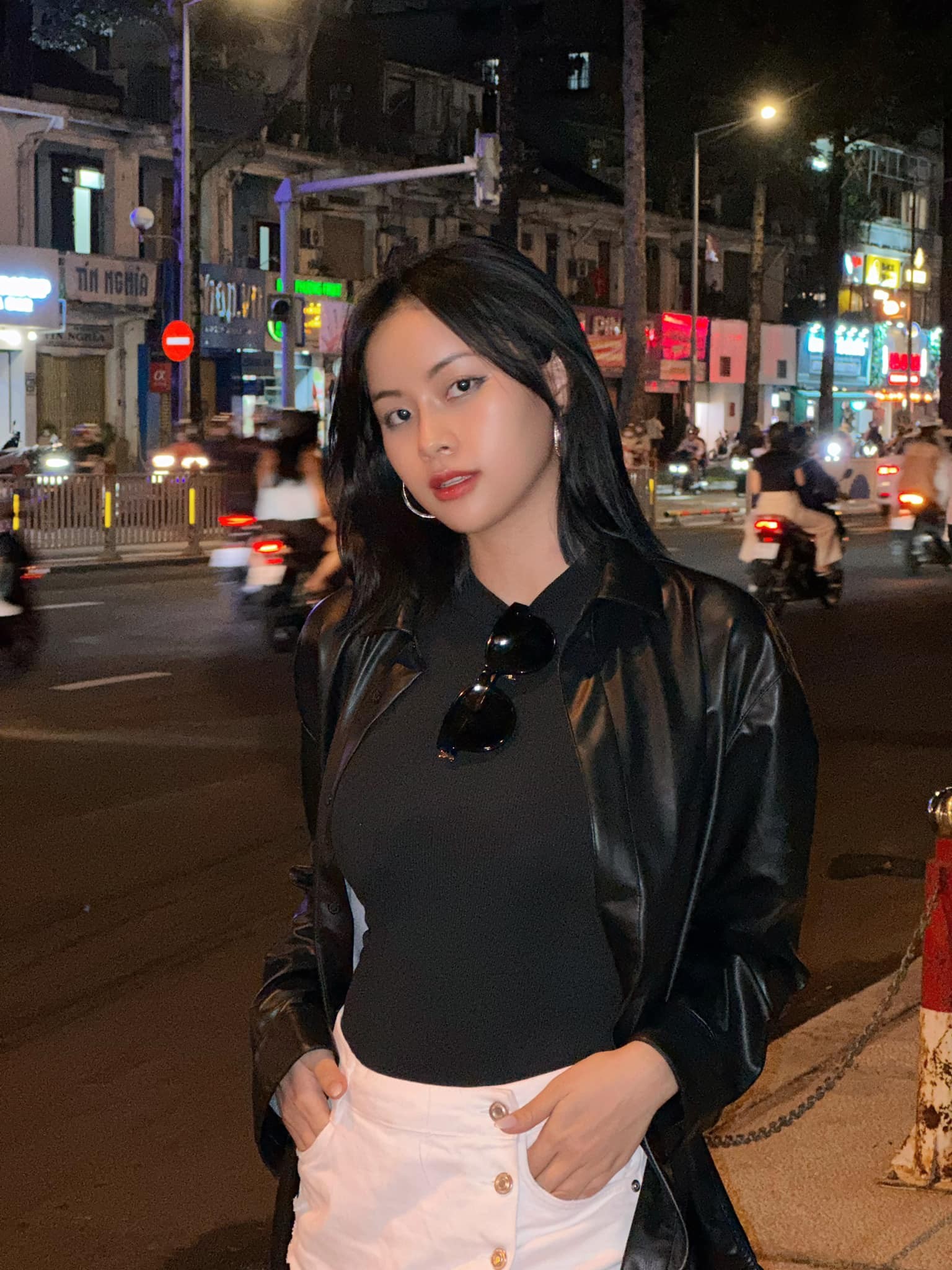 CDM dấy lên nghi vấn Đào Hiền nối gót Ý Nhi đi du học