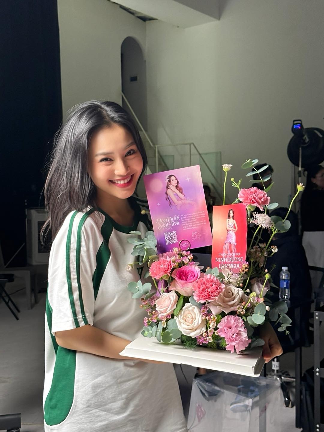 Ninh Dương Lan Ngọc cũng tranh thủ 'xin vía' Chi Pu để vào sâu Chị Đẹp Đạp Gió Rẽ Sóng Ninh Dương Lan Ngọc cũng tranh thủ 'xin vía' Chi Pu để vào sâu Chị Đẹp Đạp Gió Rẽ Sóng