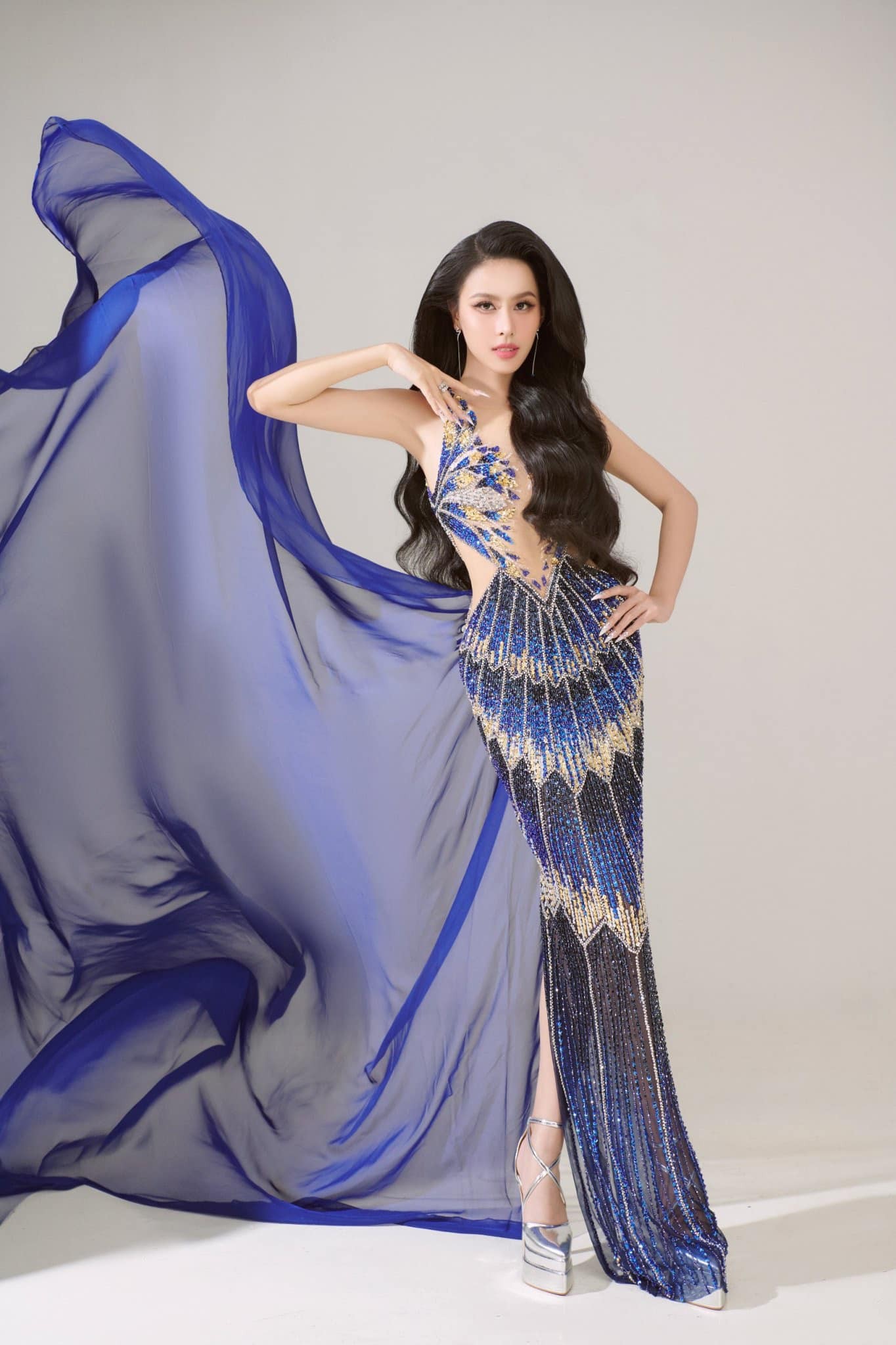 Ngọc Hằng thi Miss Intercontinental 2023 như 'trình diễn thời trang', fan khen: Quá đầu tư! - Ảnh 1