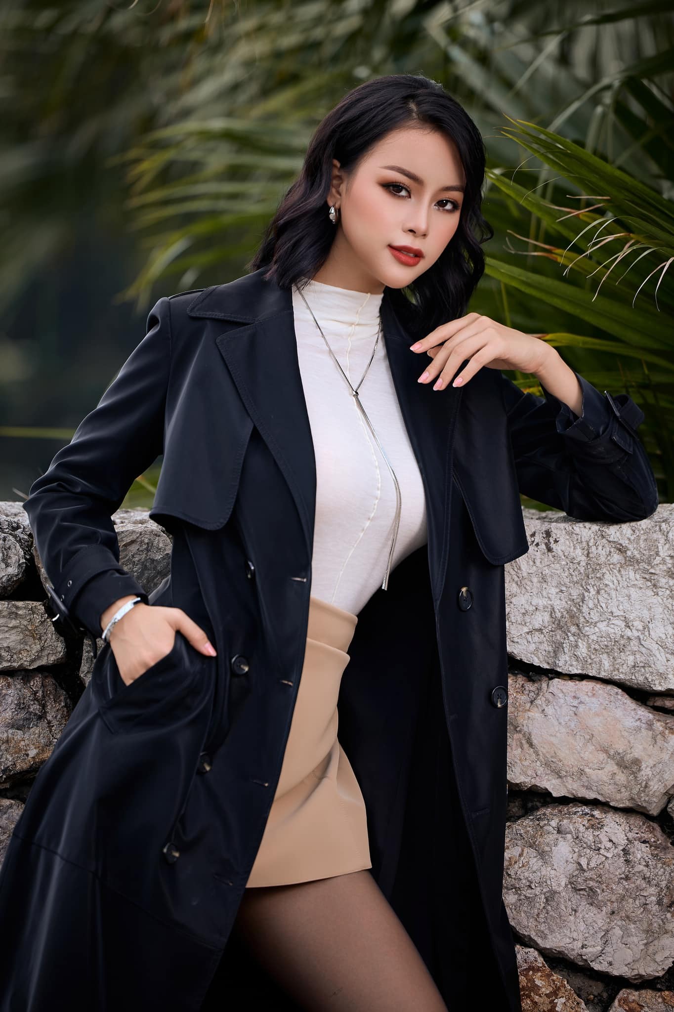  Đào Hiền liên tục nhận được quan tâm sau khi đội vương miện. 