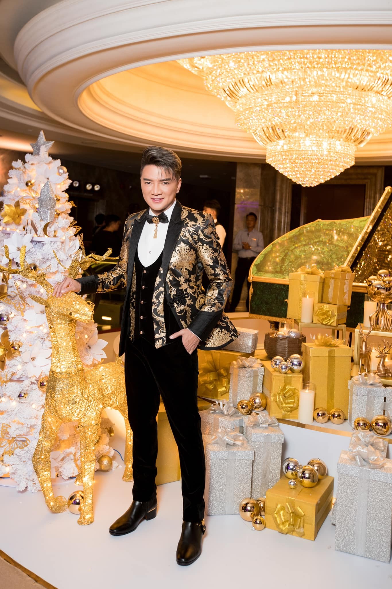 Do tính chất công việc bận rộn, Đàm Vĩnh Hưng không có nhiều thời gian cạnh con