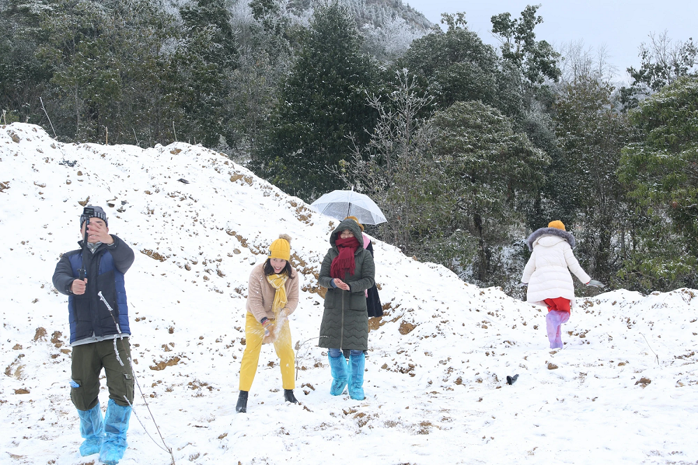 Miền Bắc chìm trong rét đậm, thấp nhất hơn 1 độ C. Ảnh: Thanh Niên