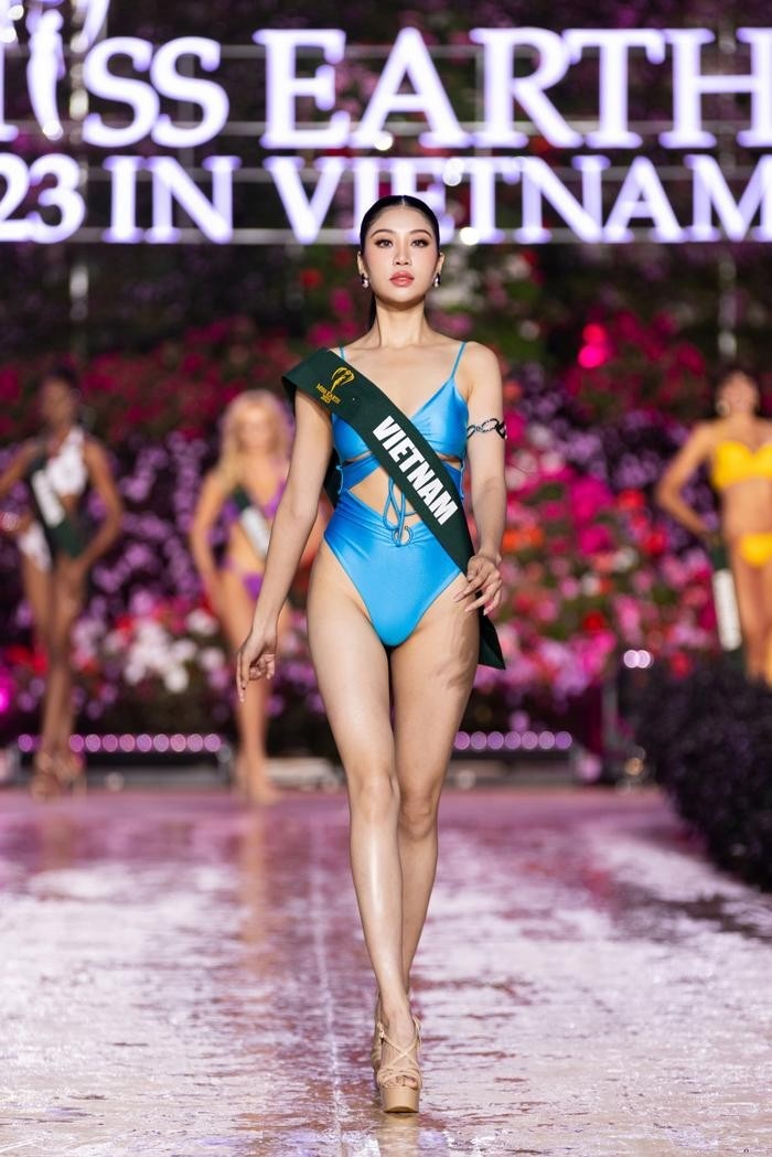 Miss Earth 2023: Sắc vóc nóng bỏng của đối thủ Lan Anh thắng giải 'Bikini đẹp nhất' - Ảnh 4