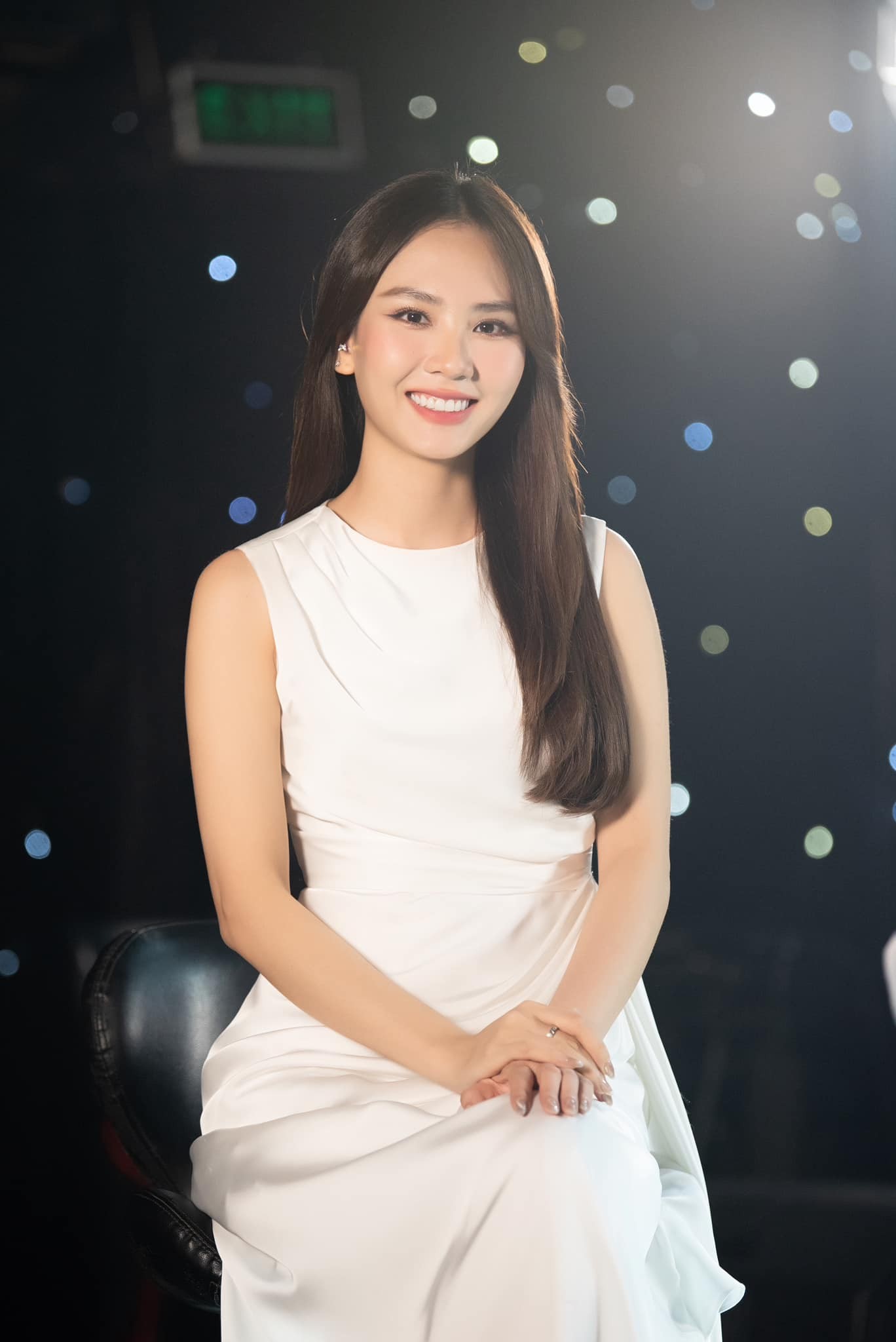 'Mùa vàng bội thu' của sắc đẹp Việt: Lê Hoàng Phương - Lan Anh làm nên chuyện lớn, fan trông chờ Mai Phương - Ảnh 1