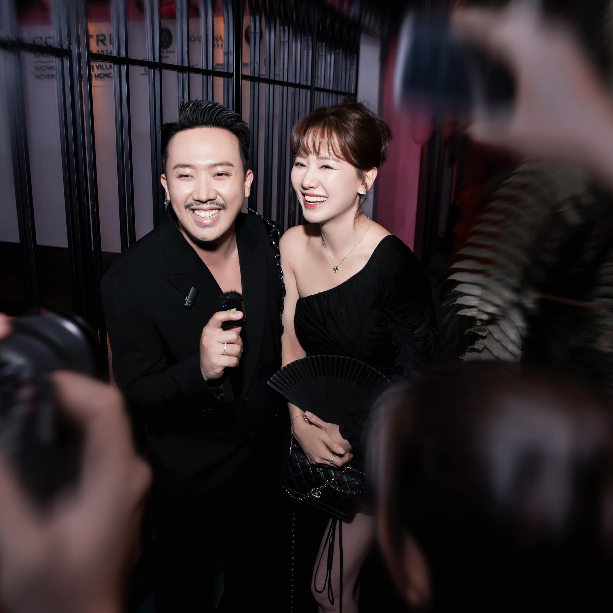 Trấn Thành - Hari Won lộ diện giữa loạt đồn thổi tình cảm, 1 chi tiết nói lên sự thật - Ảnh 1