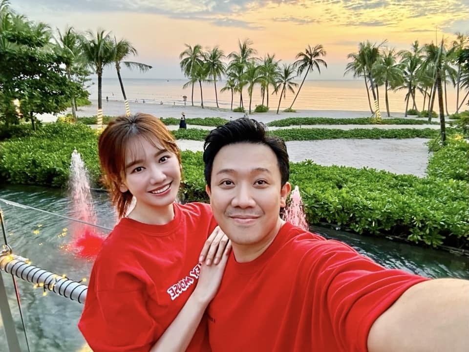 Trấn Thành - Hari Won trong chuyến nghỉ dưỡng Phú Quốc trước thềm kỷ niệm 7 năm ngày cưới