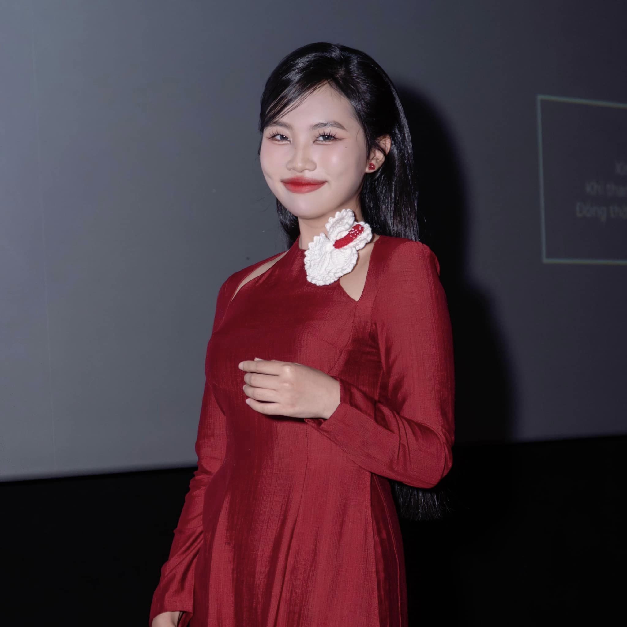 Phương Mỹ Chi đón tin vui cuối năm, sự nghiệp ngày càng khởi sắc  - Ảnh 1