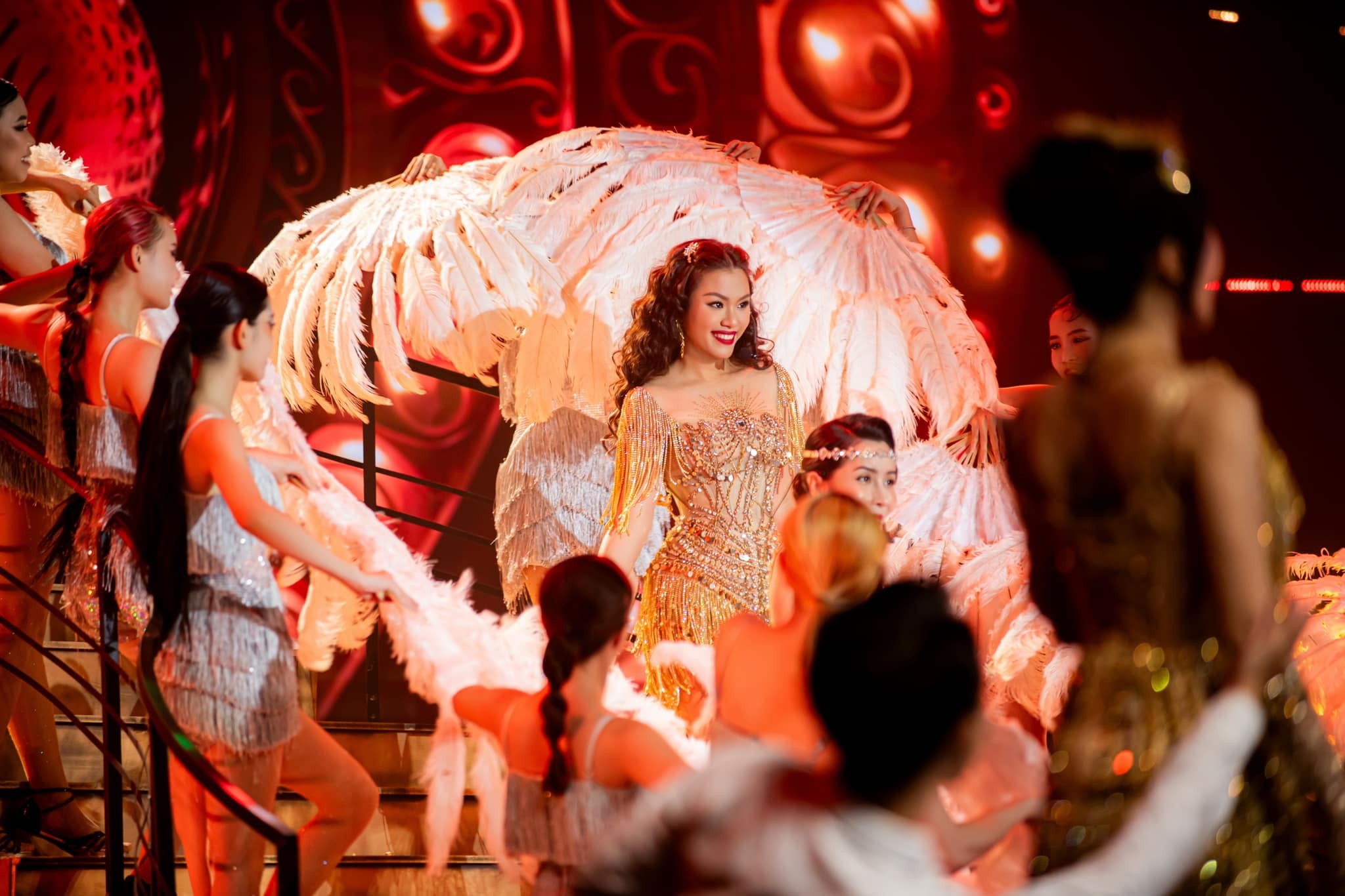 Phương Vy tỏa sáng trong Công diễn 3 Chị Đẹp Đạp Gió Rẽ Sóng 2023